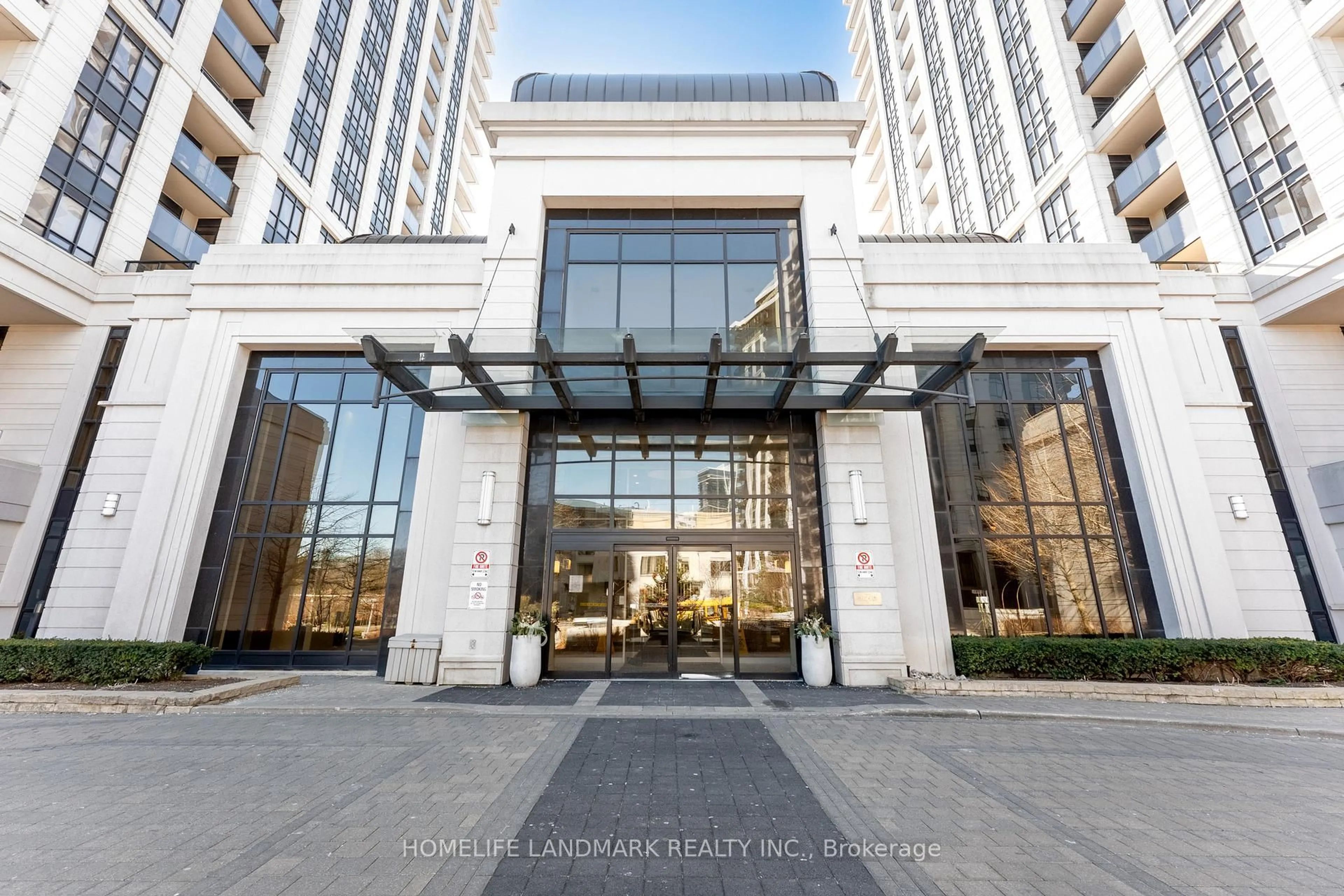 Indoor foyer for 100 Harrison Garden Blvd #923, Toronto Ontario M2N 0C2