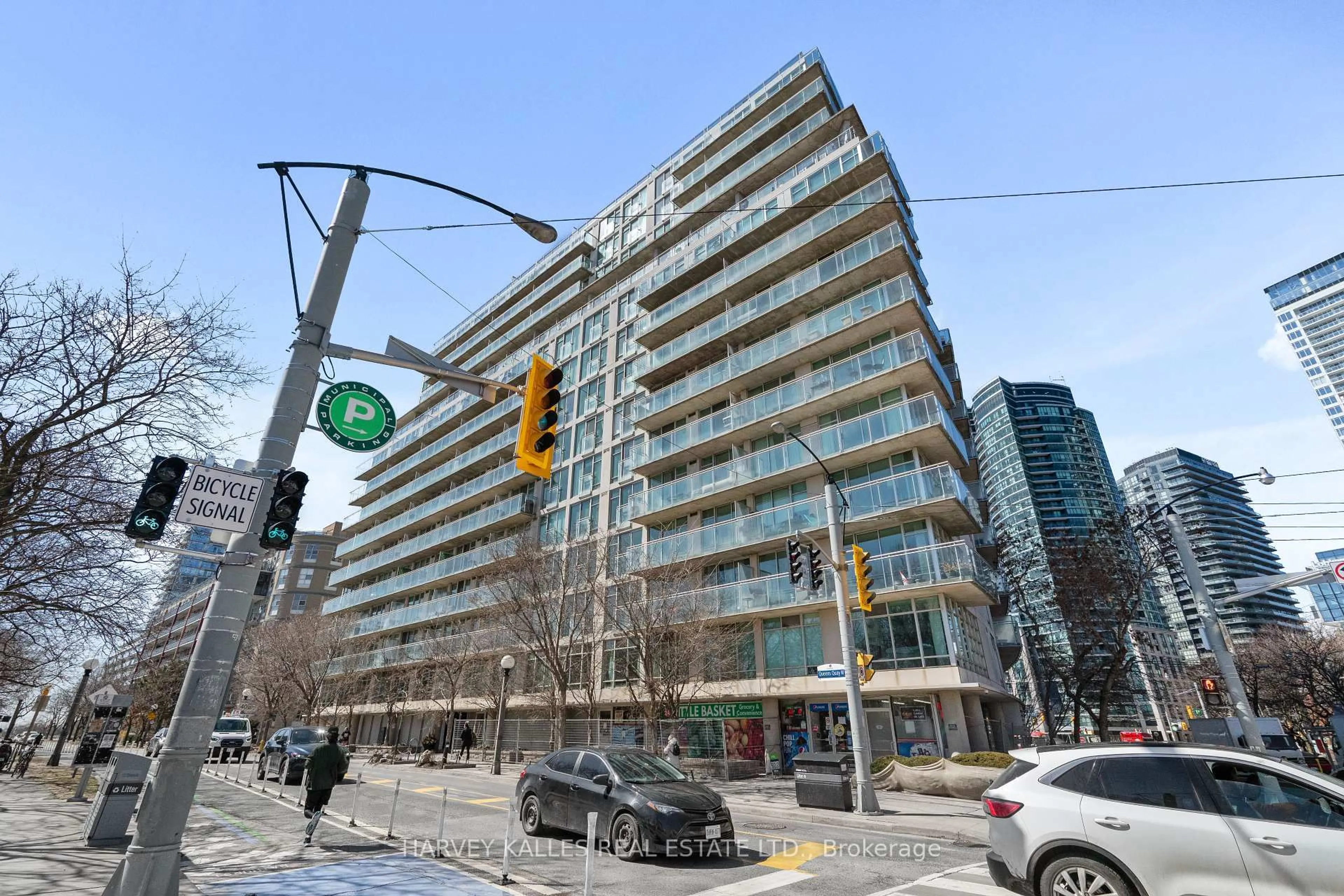 Unknown for 650 Queens Quay #803, Toronto Ontario M5V 3N2