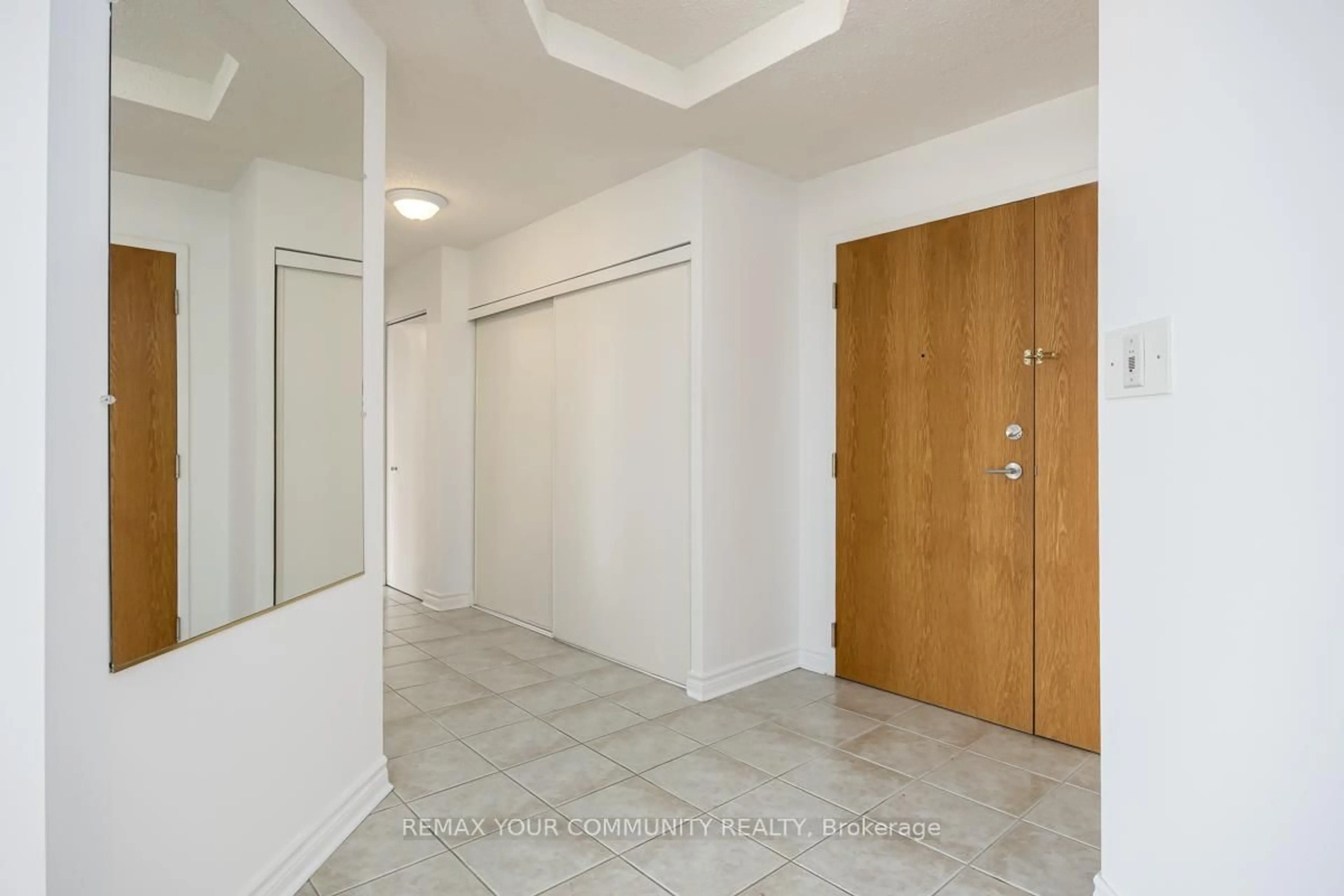 Unknown for 5795 Yonge St #PH1205, Toronto Ontario M2M 4J3