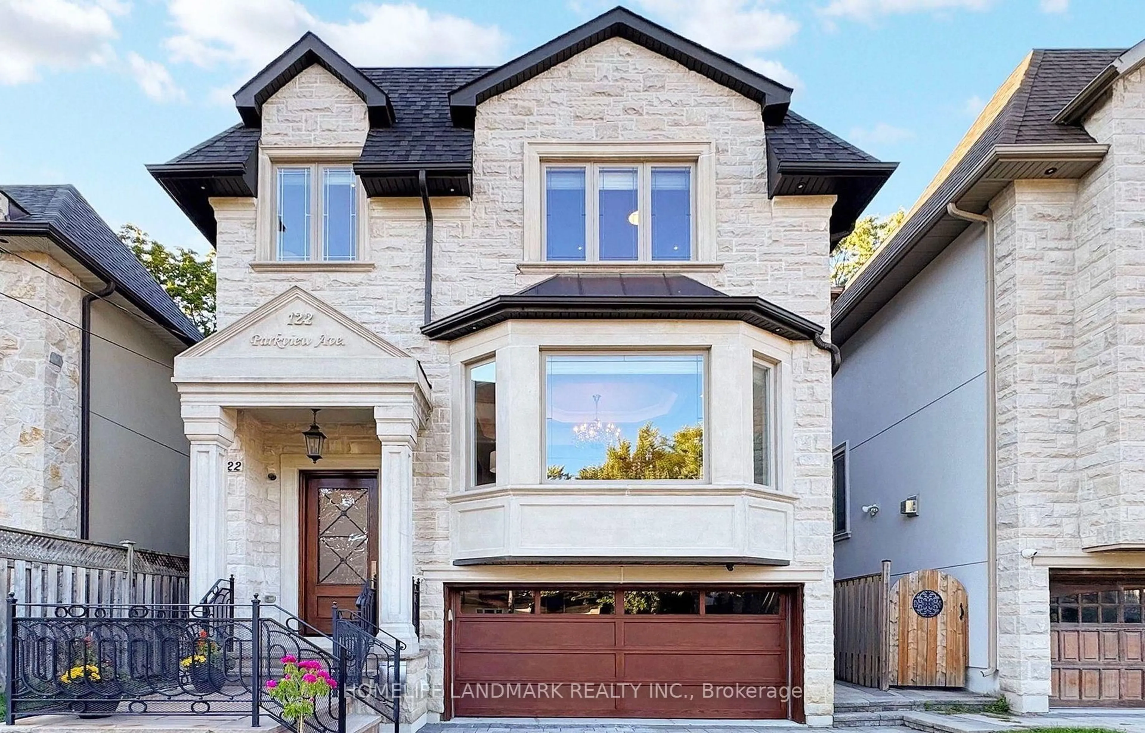 Home with brick exterior material, street for 122 Parkview Ave, Toronto Ontario M2N 3Y5