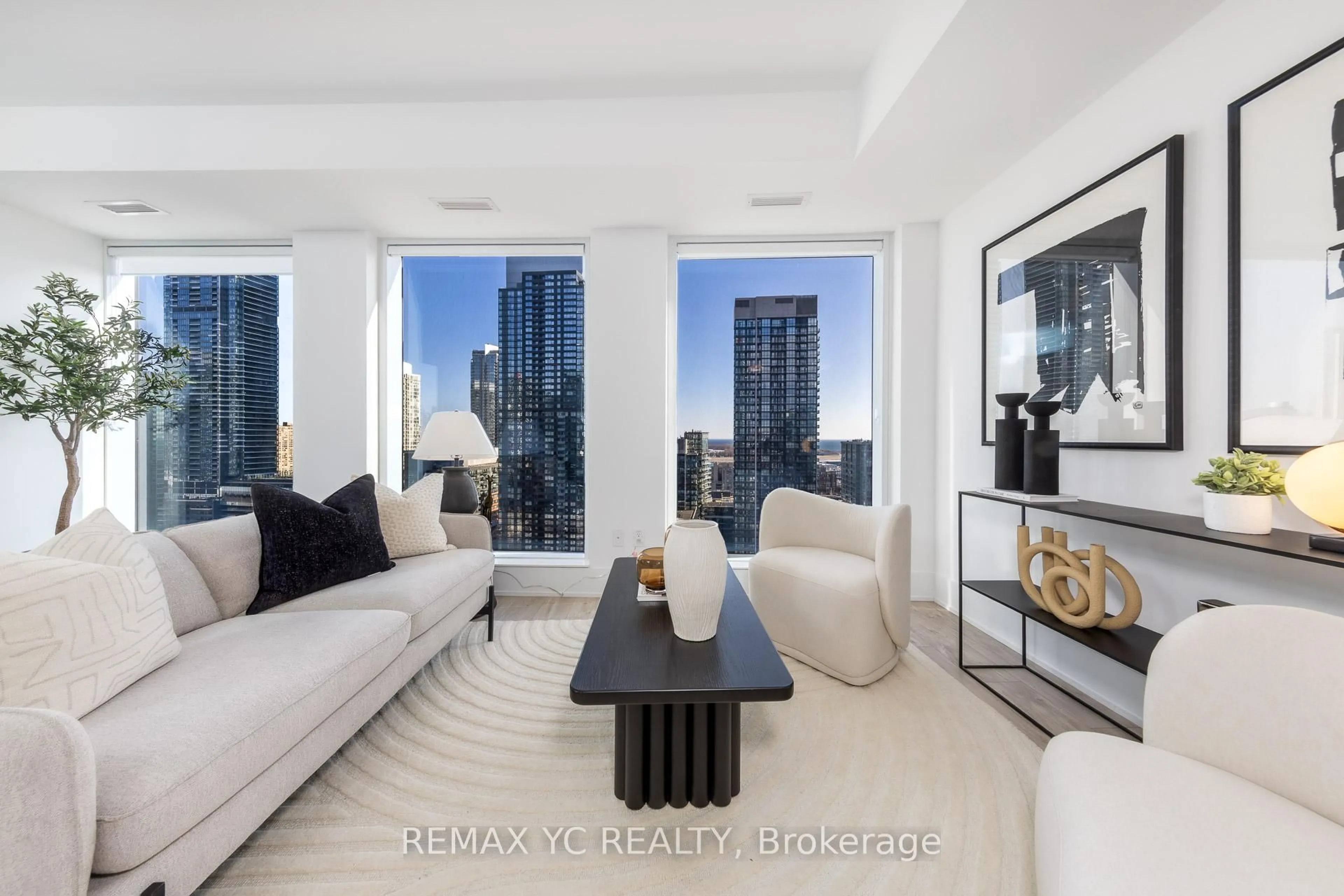 Living room with furniture, unknown for 470 Front St #1612, Toronto Ontario M5V 0V6