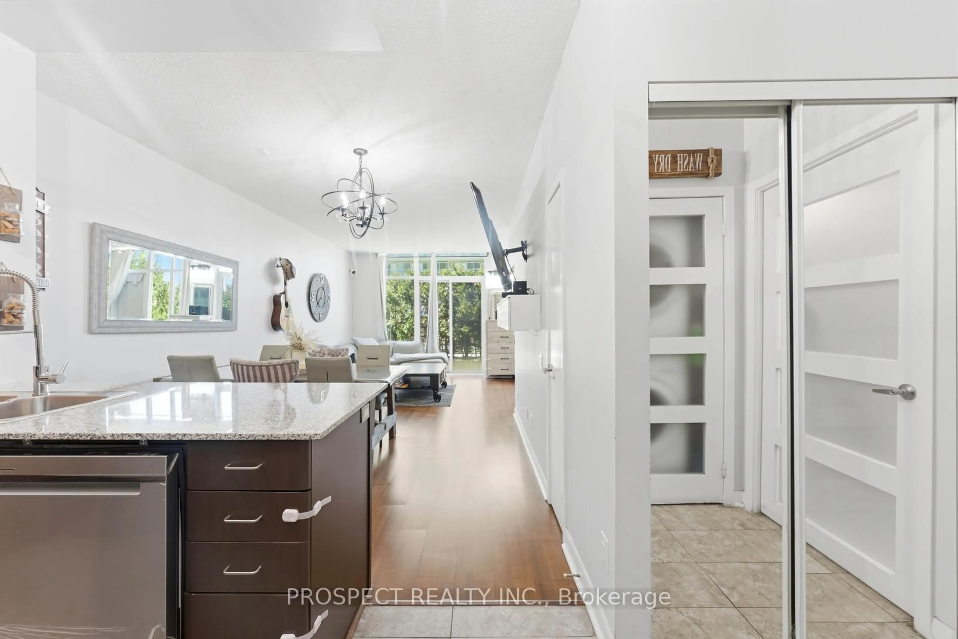 Open concept kitchen, ceramic/tile floor for 525 Wilson Ave #129, Toronto Ontario M3H 0A7