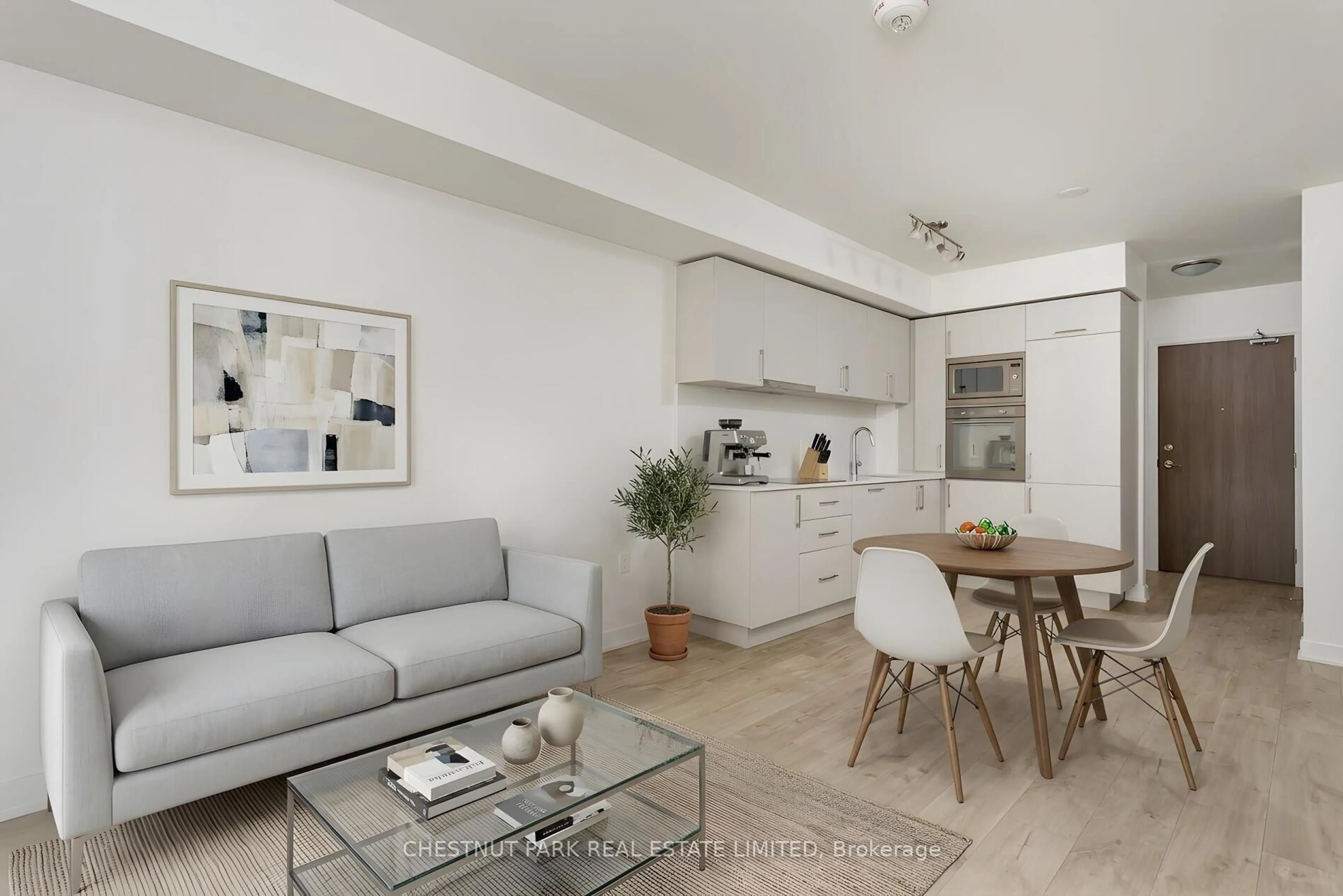 Living room with furniture, unknown for 576 Front St #721E, Toronto Ontario M5V 1C1