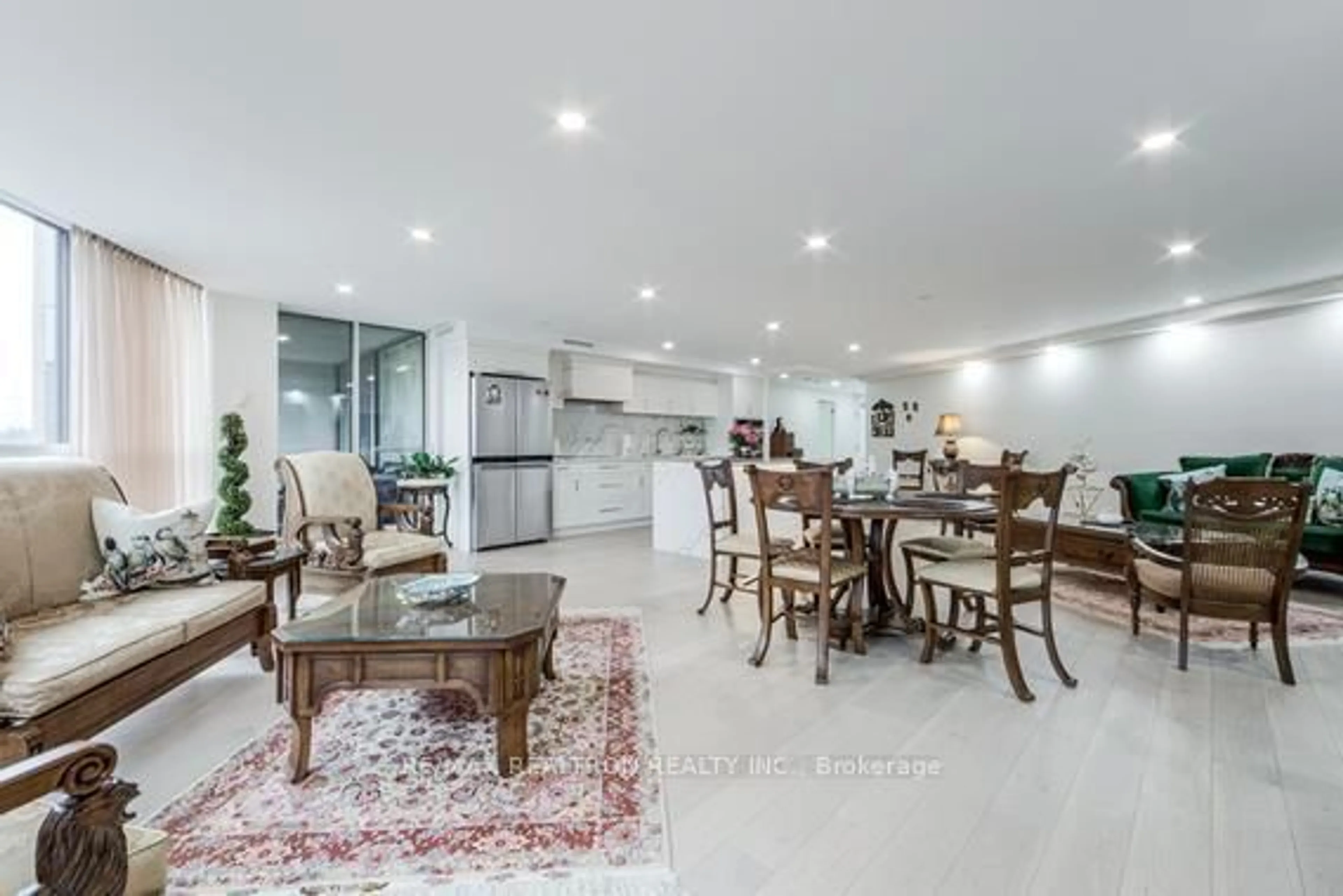 Open concept kitchen, unknown for 85 Skymark Dr #502, Toronto Ontario M2H 3P2