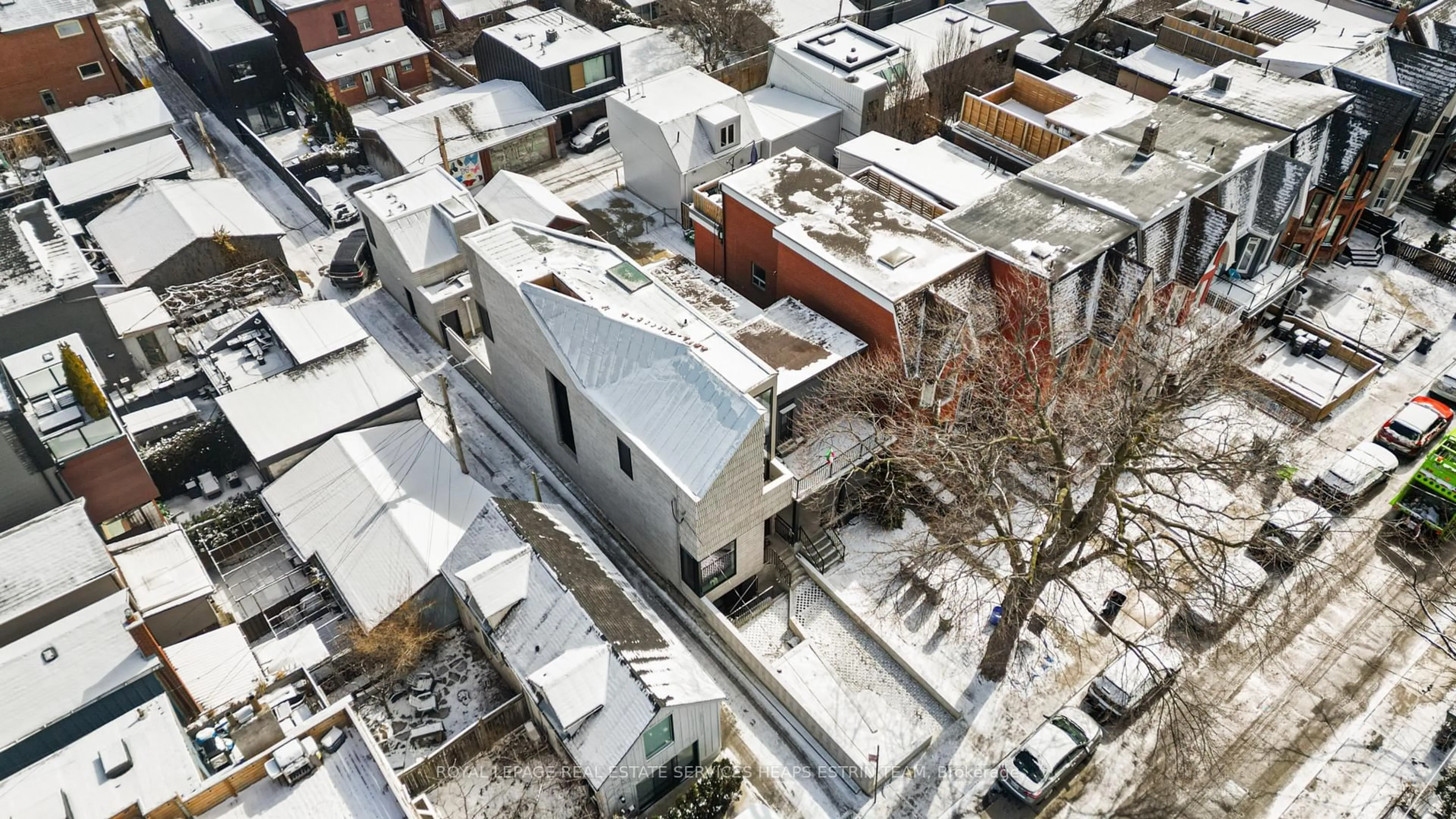 A pic from outside/outdoor area/front of a property/back of a property/a pic from drone, city buildings view from balcony for 79 Northcote Ave, Toronto Ontario M6J 3K2