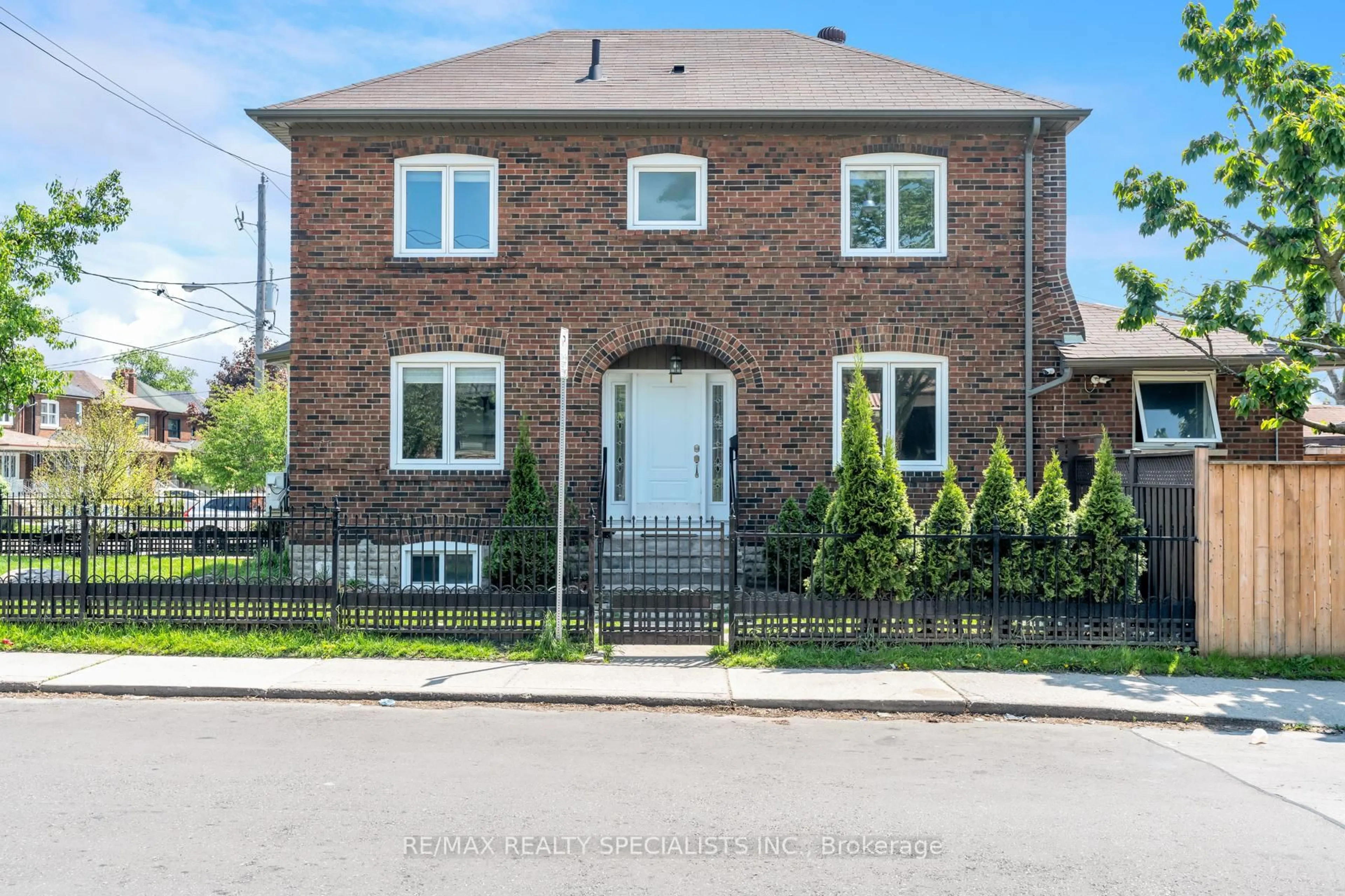 Home with brick exterior material, street for 290 Westmount Ave, Toronto Ontario M6E 3N1