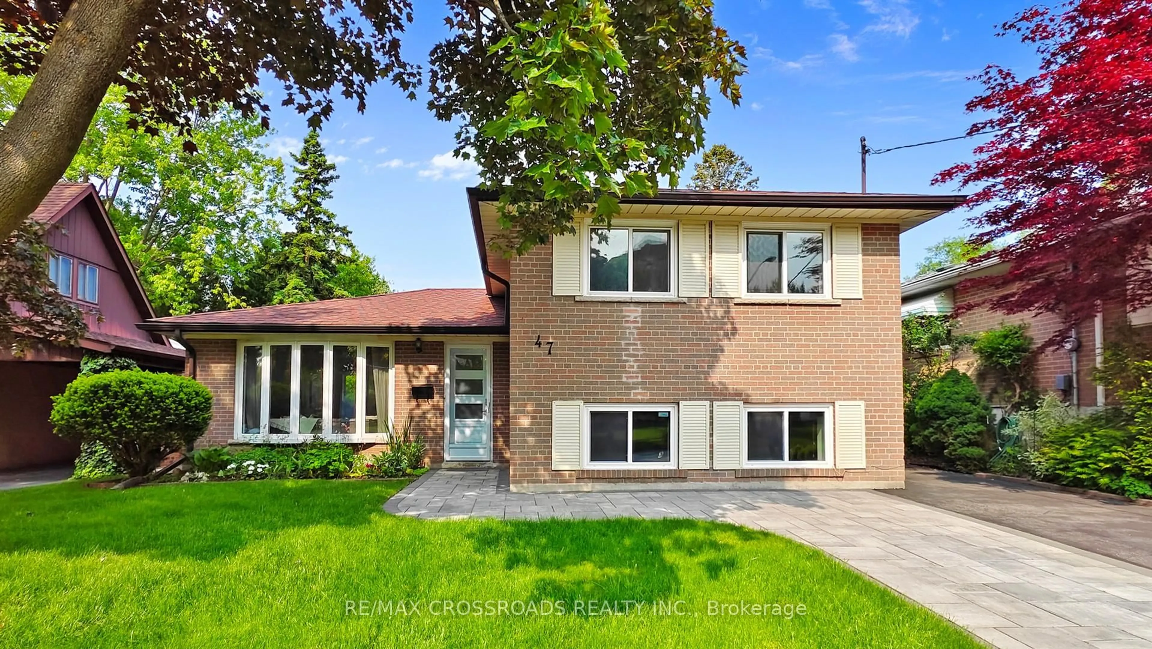 Home with brick exterior material, street for 47 Flavian Cres, Toronto Ontario M2H 1V8