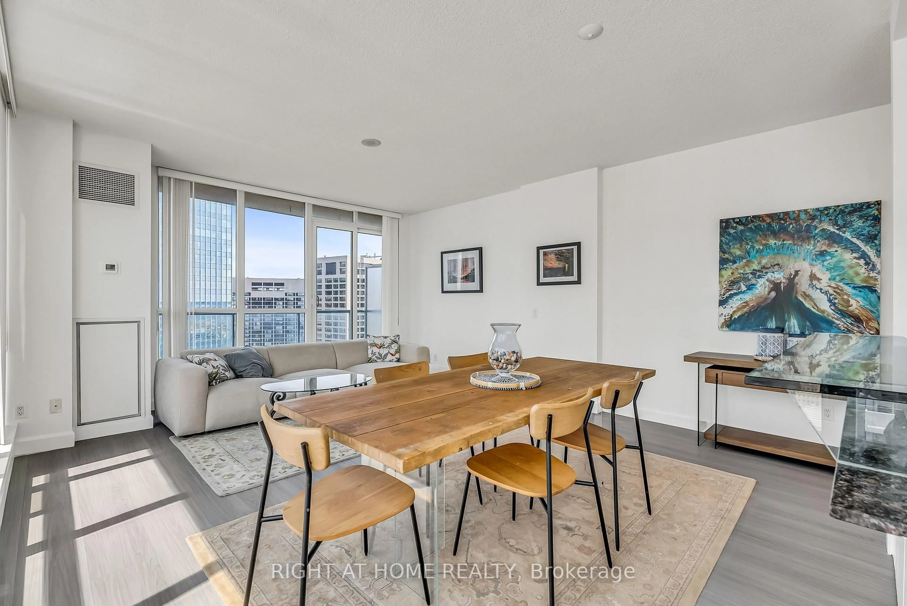 Dining room, unknown for 8 York St #3202, Toronto Ontario M5J 2Y2