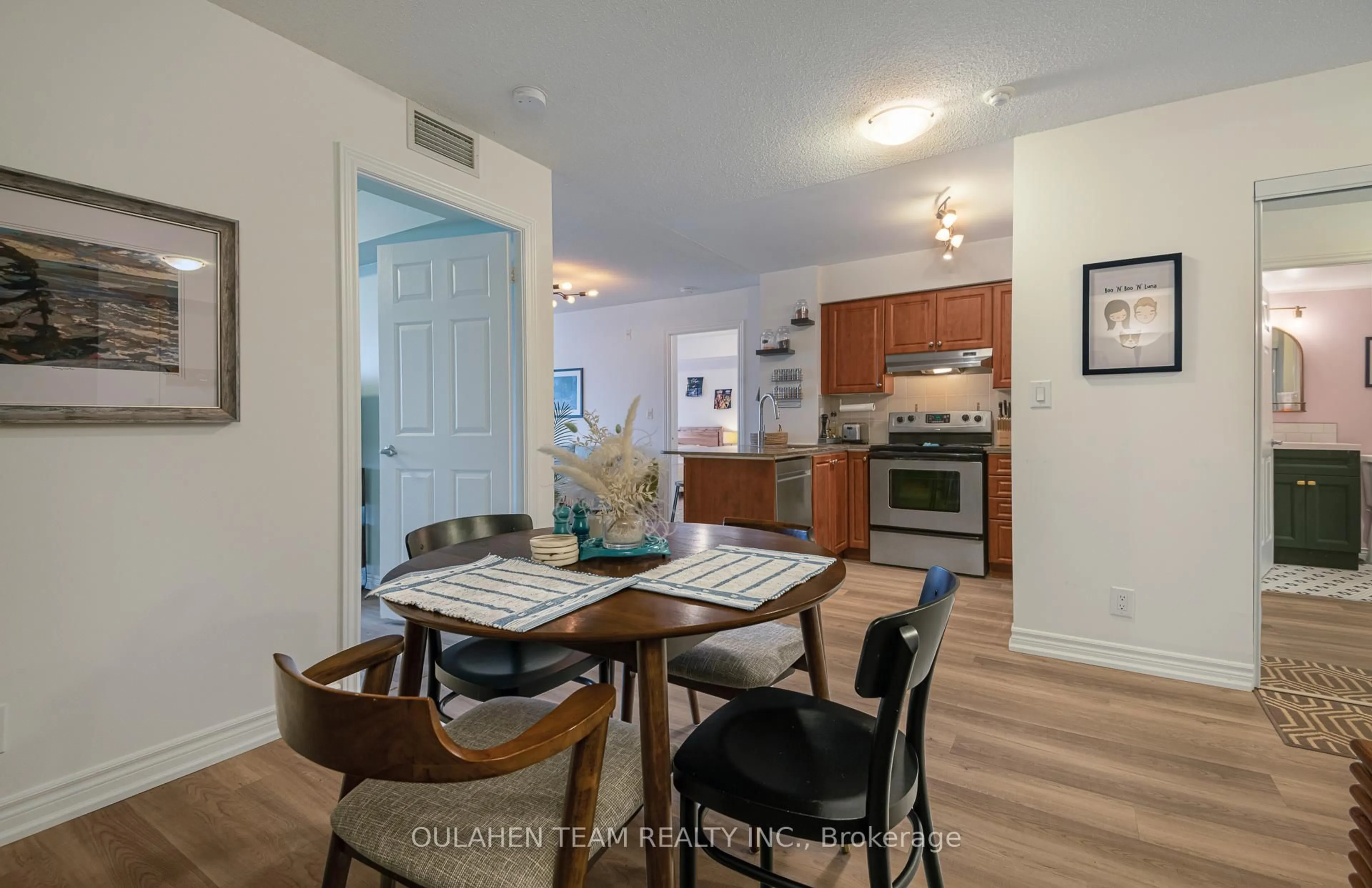 Open concept kitchen, unknown for 225 Wellesley St #516, Toronto Ontario M4X 1X8