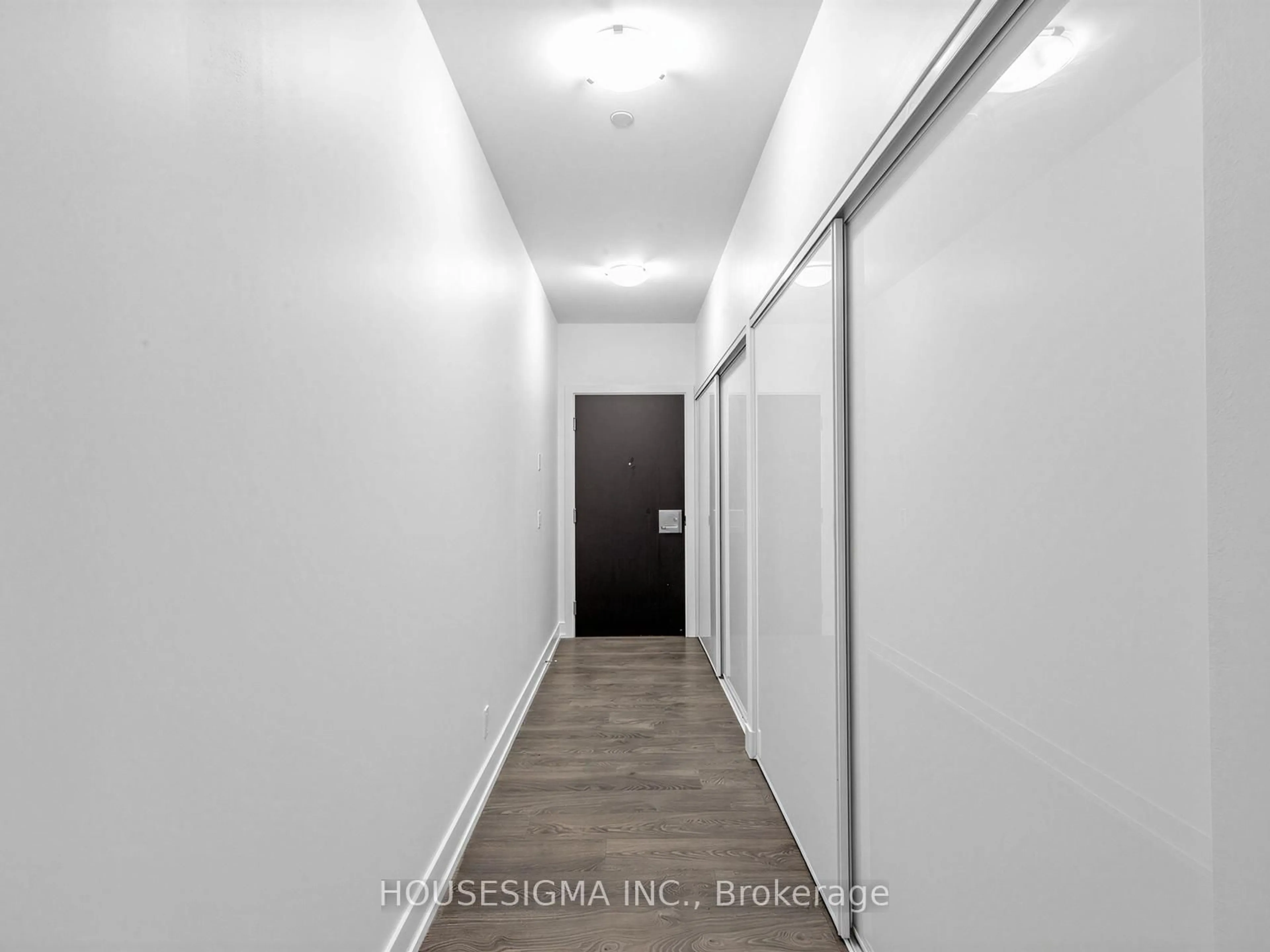 Unknown for 11 Lillian St #310, Toronto Ontario M4S 2H7