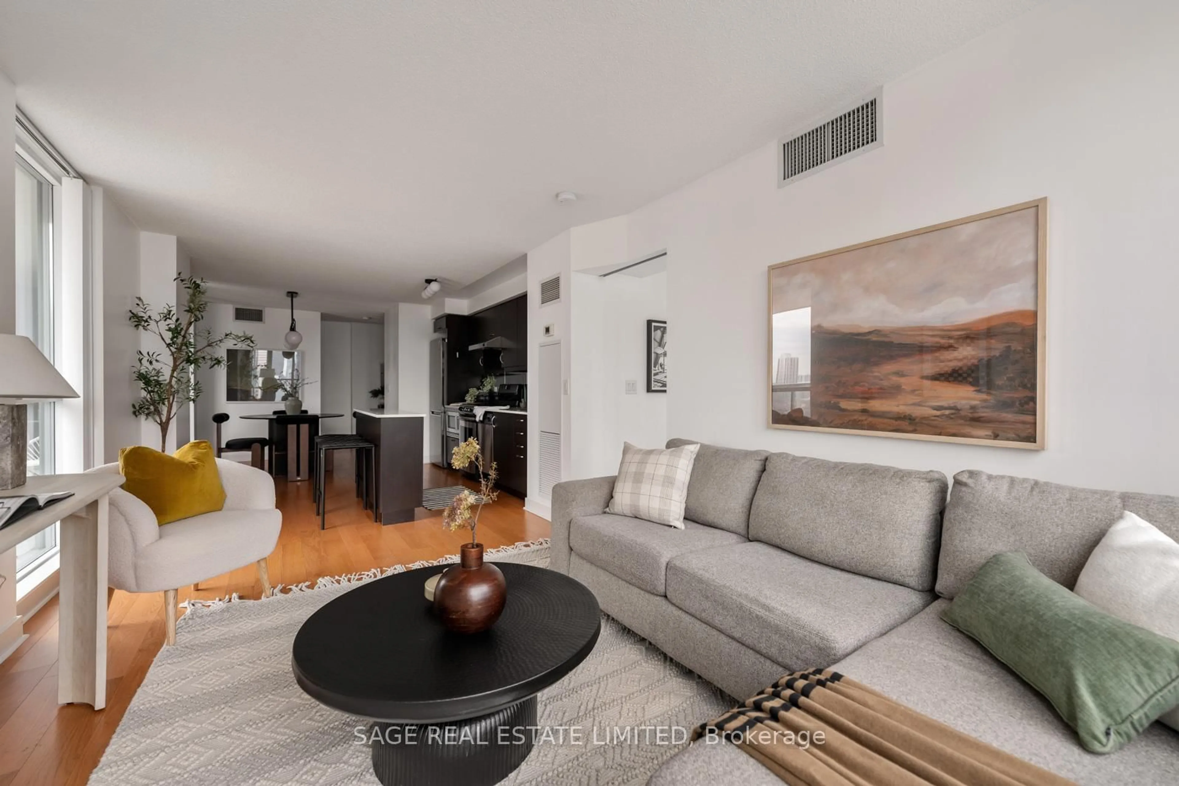 Living room with furniture, unknown for 320 Richmond St #LPH13, Toronto Ontario M5A 1P9