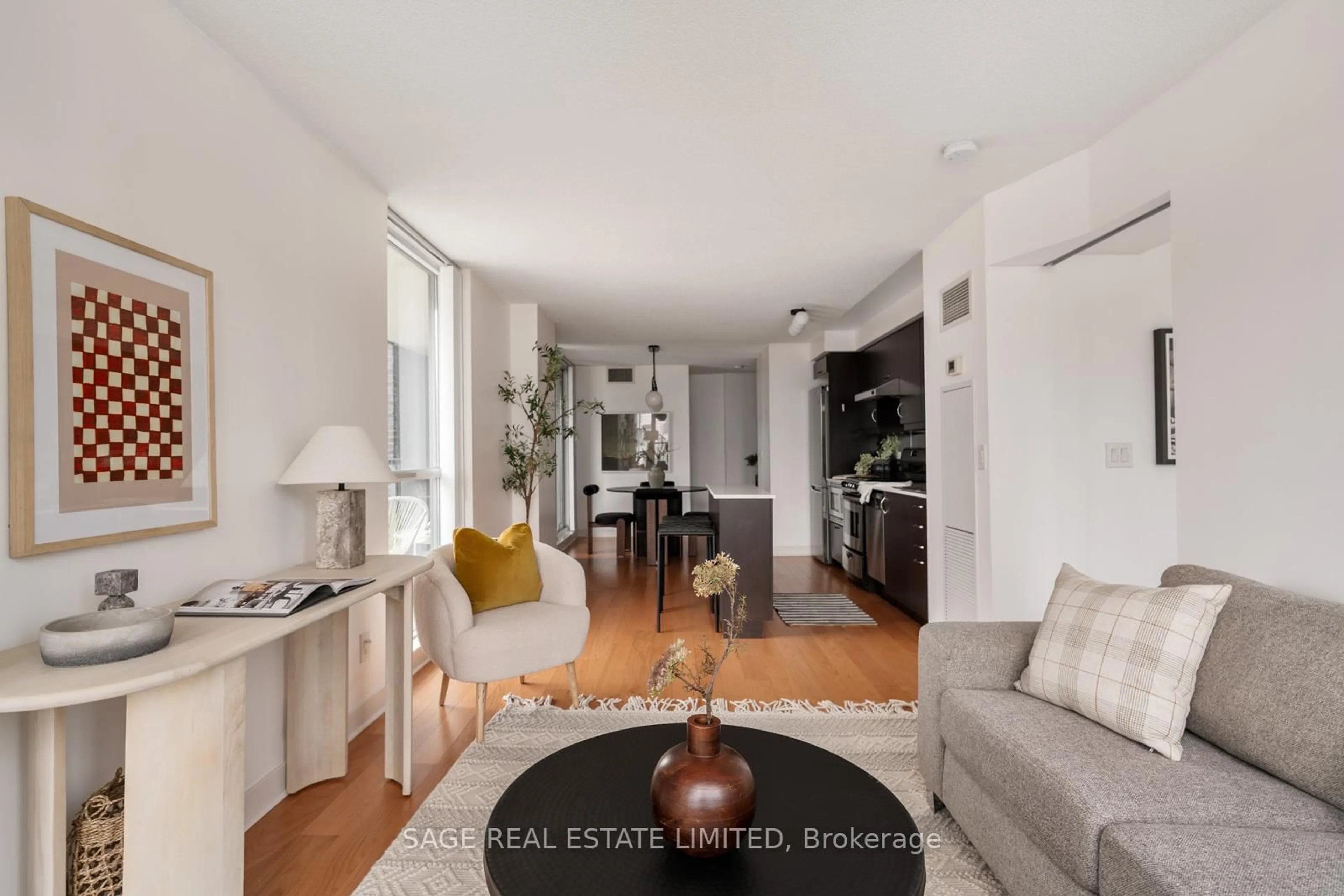 Living room with furniture, unknown for 320 Richmond St #LPH13, Toronto Ontario M5A 1P9