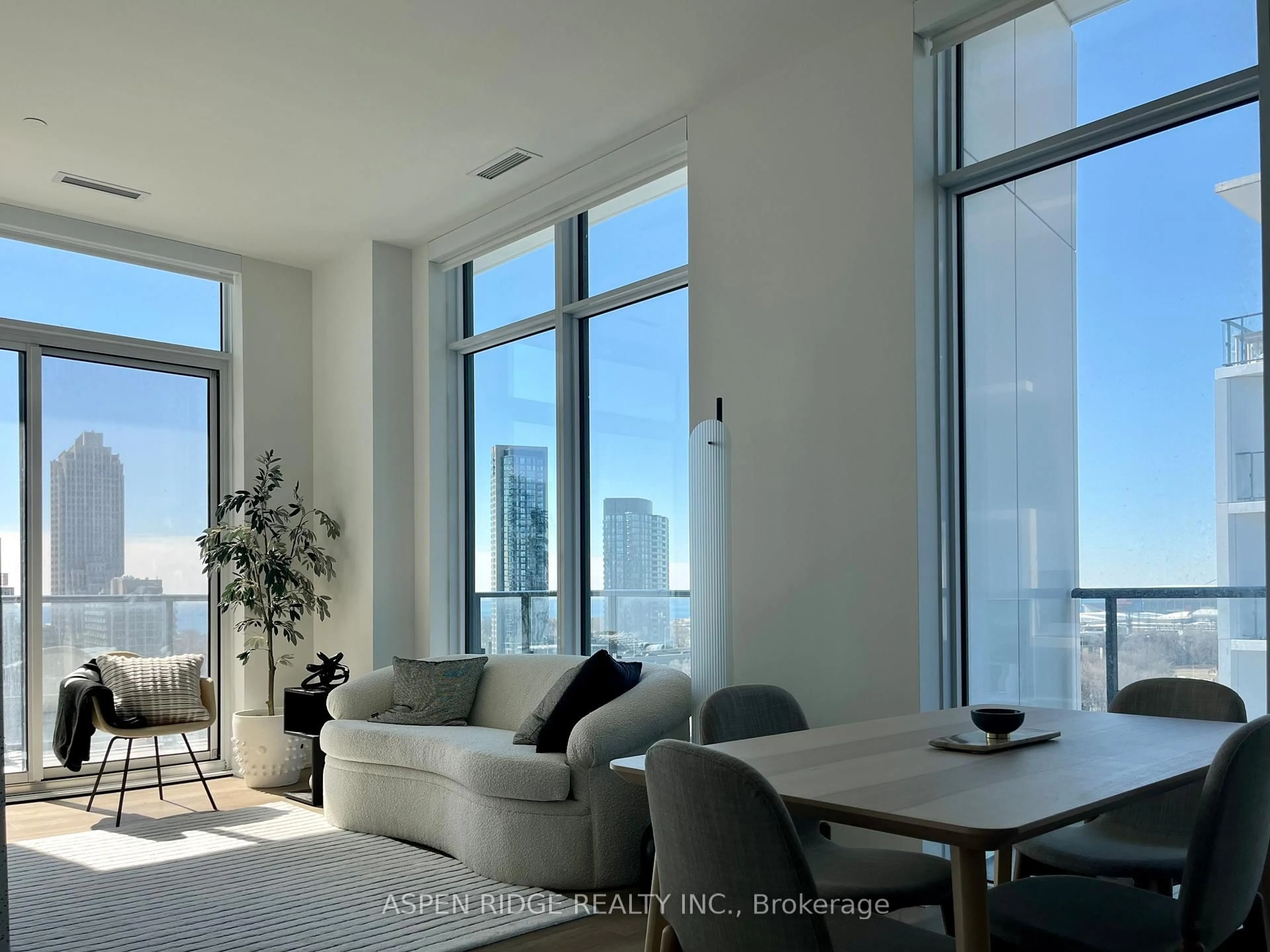 Living room with furniture, unknown for 9 Tecumseth St #PH21, Toronto Ontario M5V 0S5