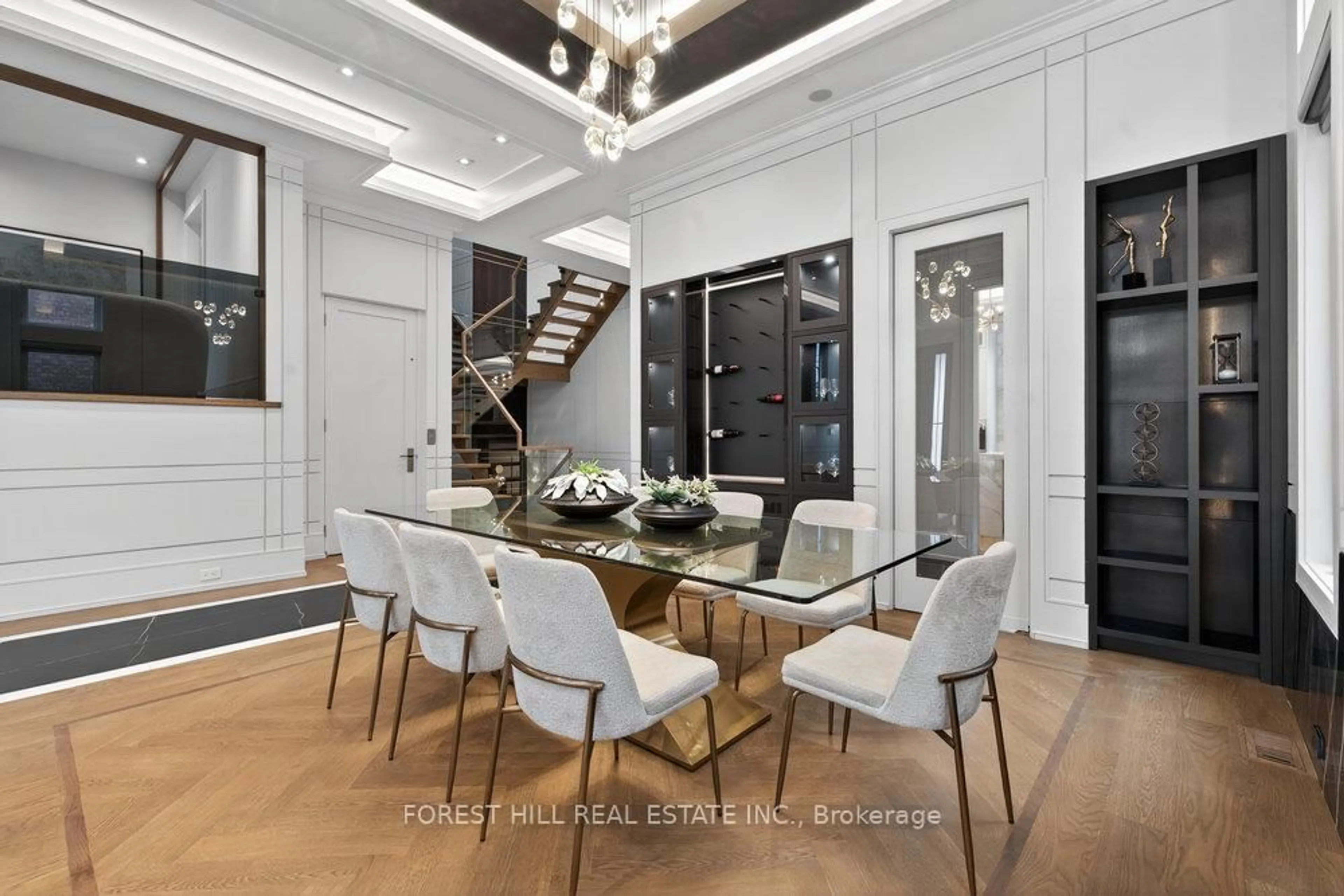 Dining room, unknown for 297 Hillcrest Ave, Toronto Ontario M2N 3P5