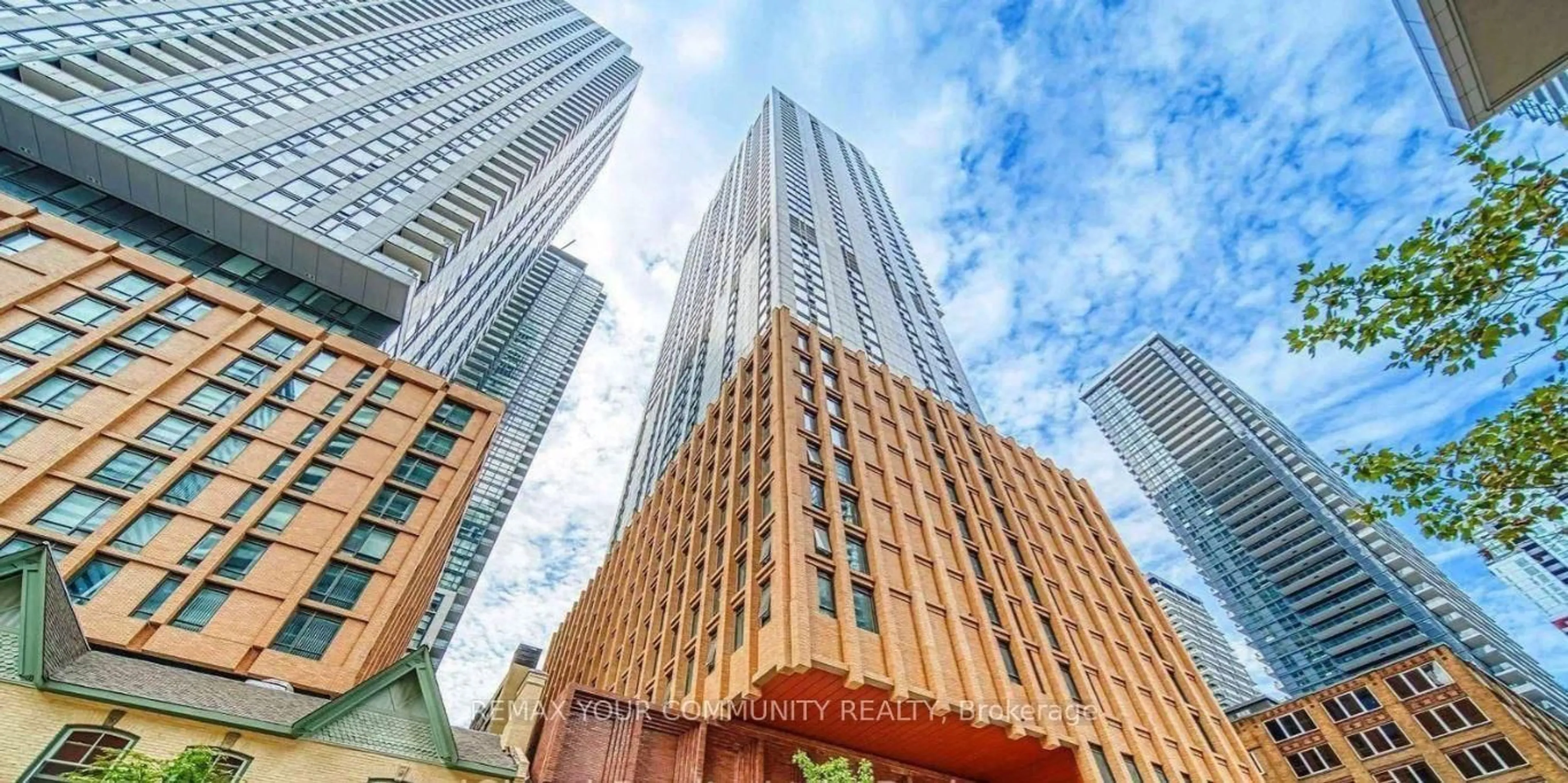 Unknown for 28 Widmer St #4727, Toronto Ontario M5V 0T2