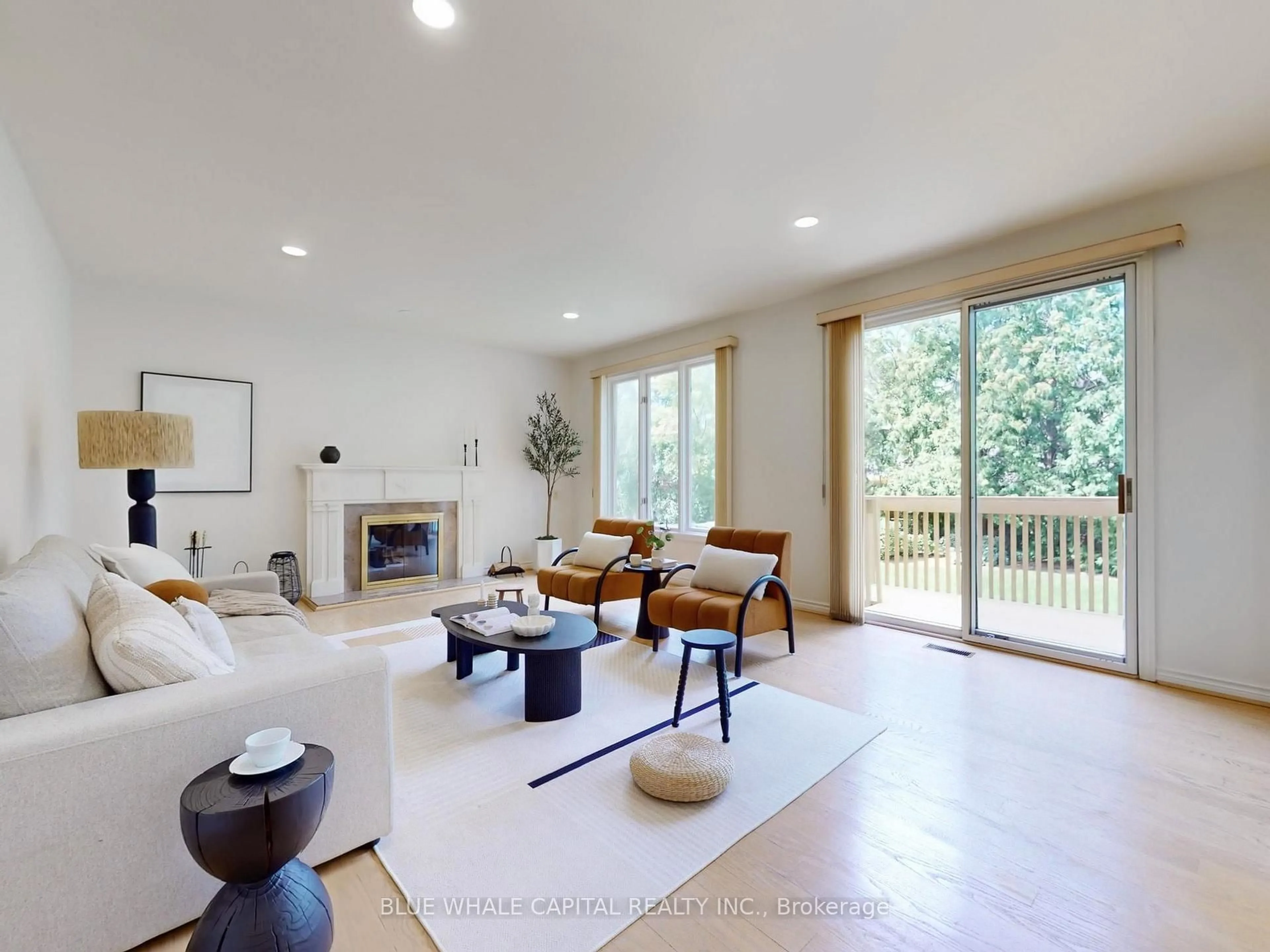 Living room with furniture, unknown for 14 Cadmus Rd, Toronto Ontario M2M 2M5