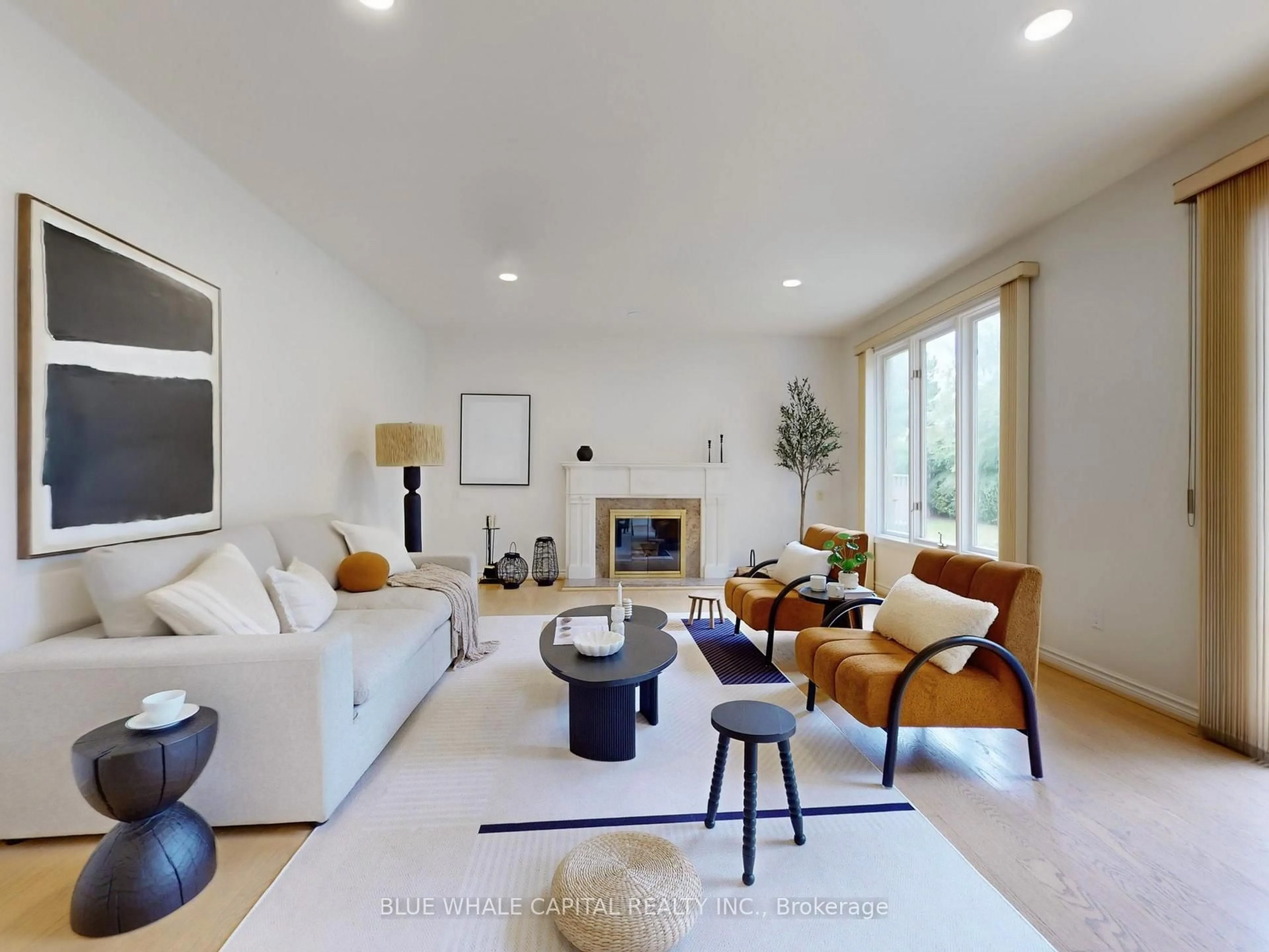 Living room with furniture, unknown for 14 Cadmus Rd, Toronto Ontario M2M 2M5