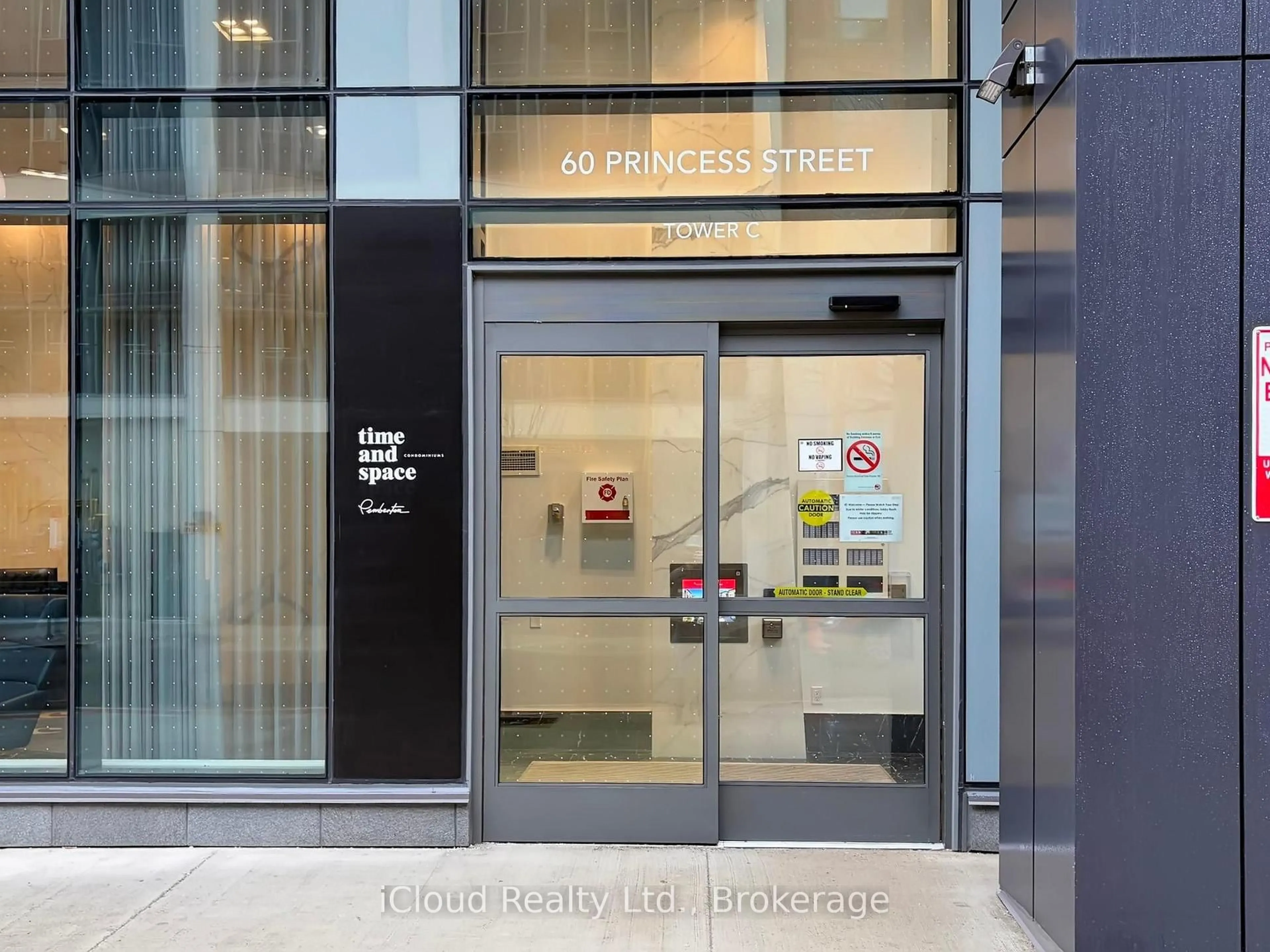 Indoor foyer for 60 princess St #440, Toronto Ontario M5A 2C7