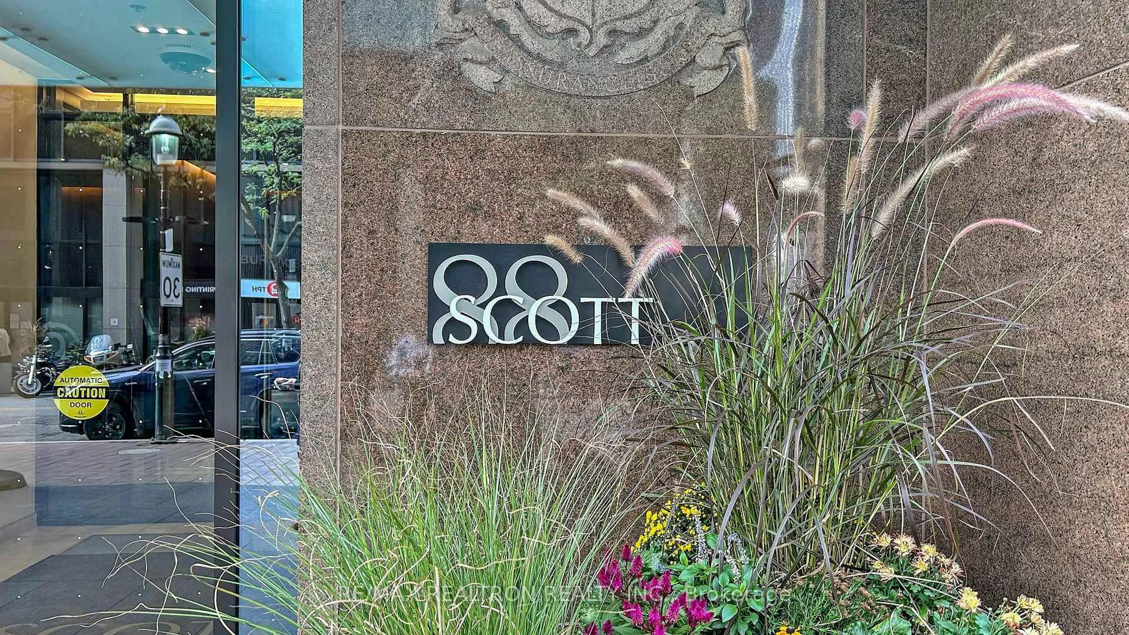 Lobby for 88 Scott St #3704, Toronto Ontario M5E 0A9