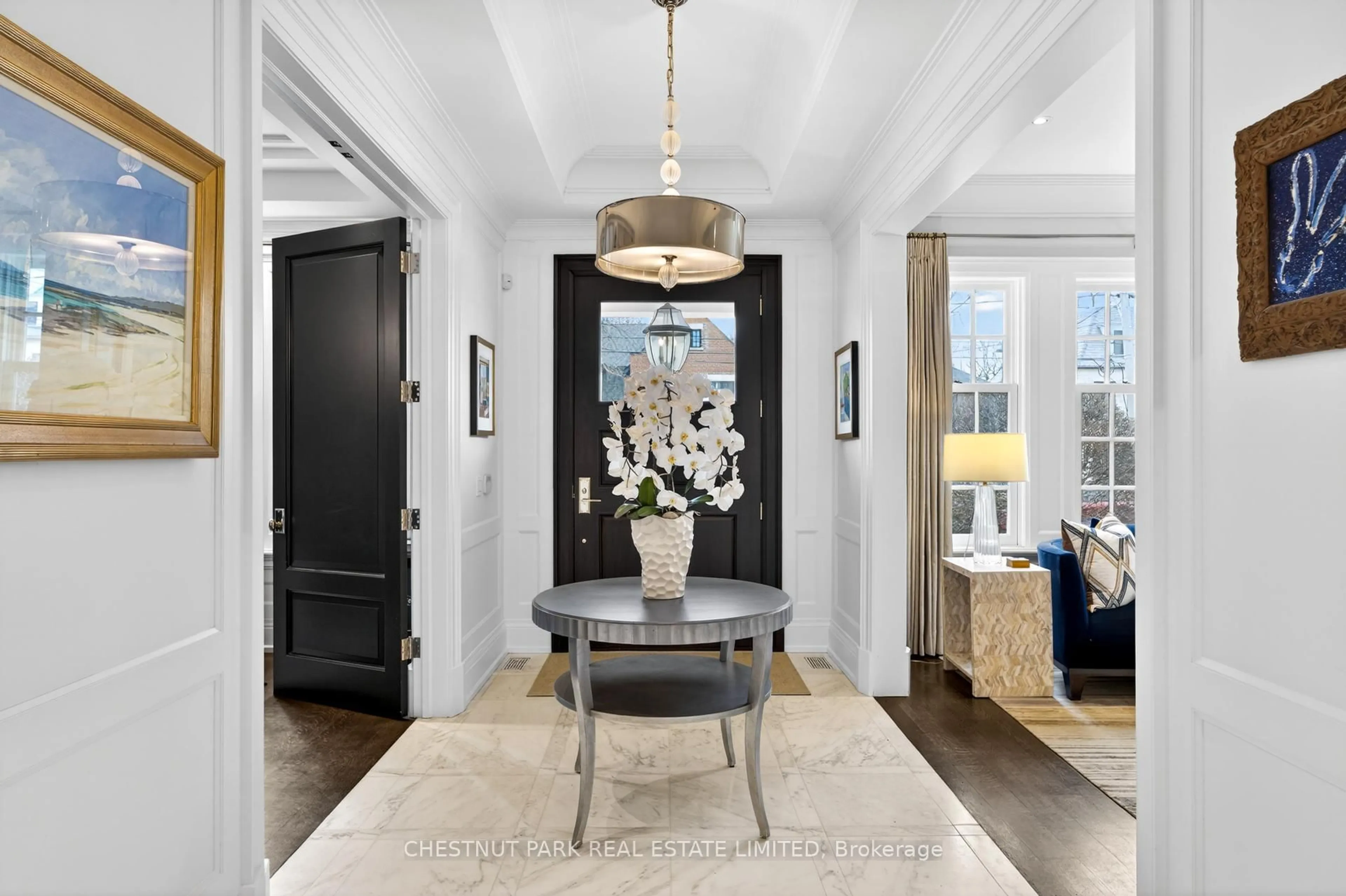 Indoor entryway for 204 Glencairn Ave, Toronto Ontario M4R 1N2