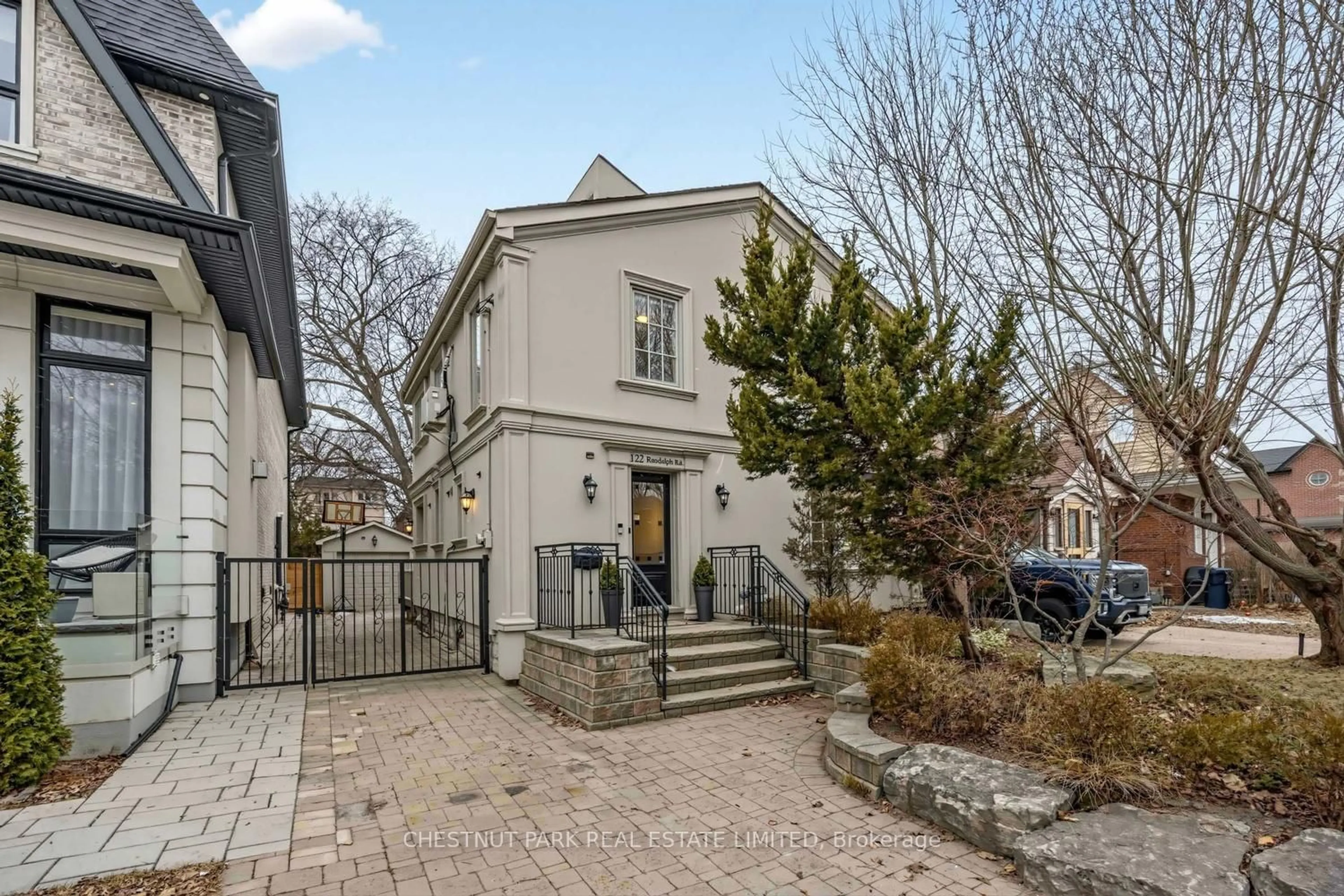 Unknown for 122 Randolph Rd, Toronto Ontario M4G 3R9