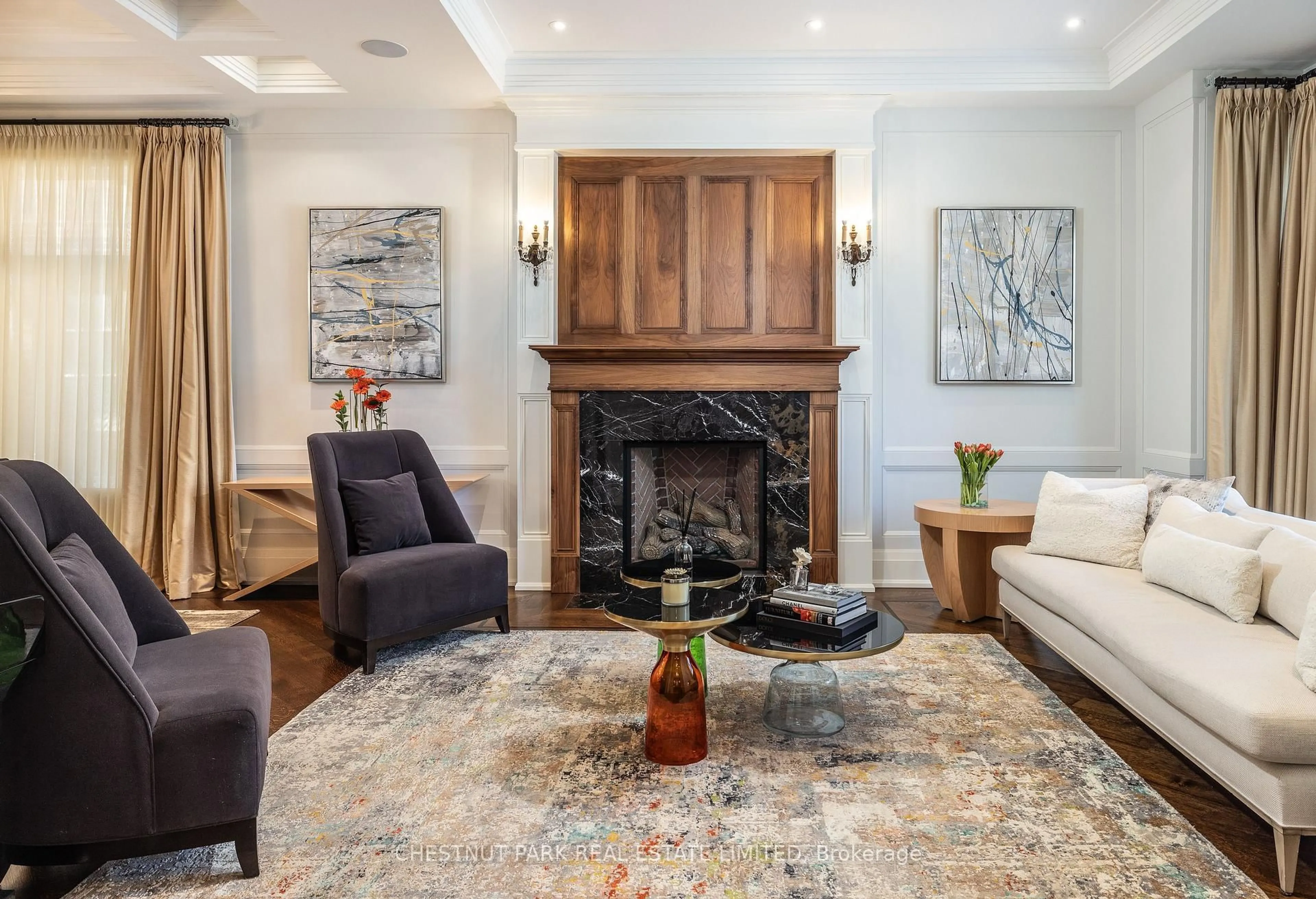 Living room with furniture, unknown for 147 St Leonard's Ave, Toronto Ontario M4N 1K6