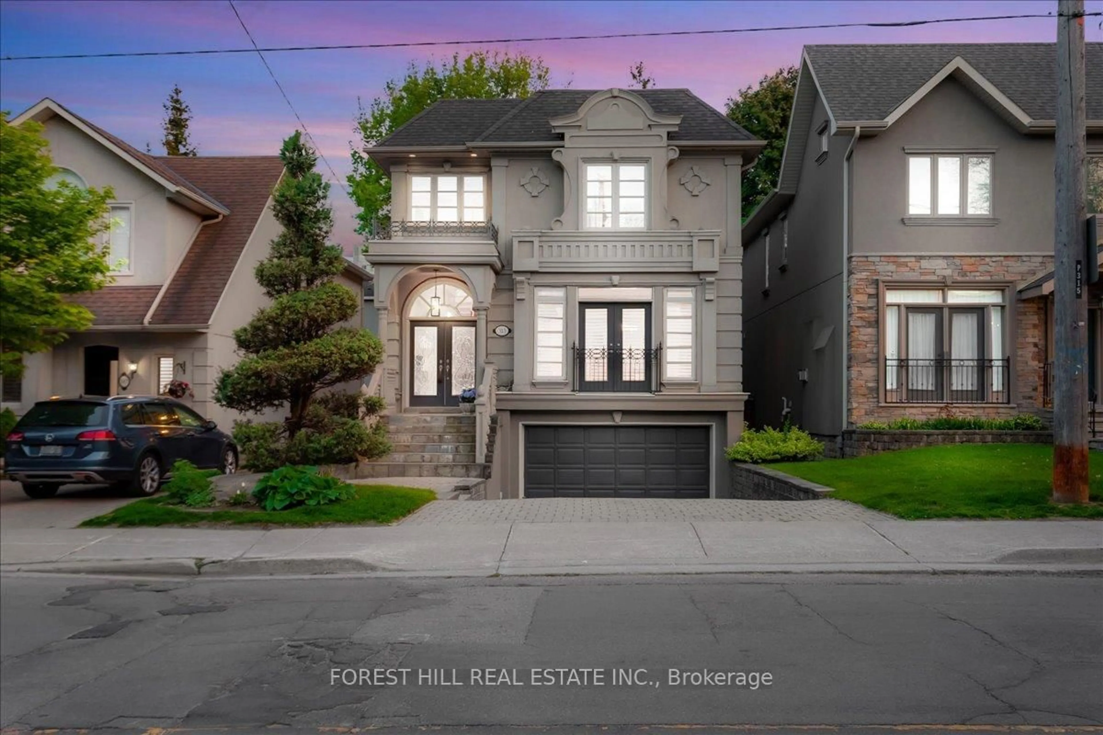 Home with brick exterior material, street for 313 Broadway Ave, Toronto Ontario M4P 1W2