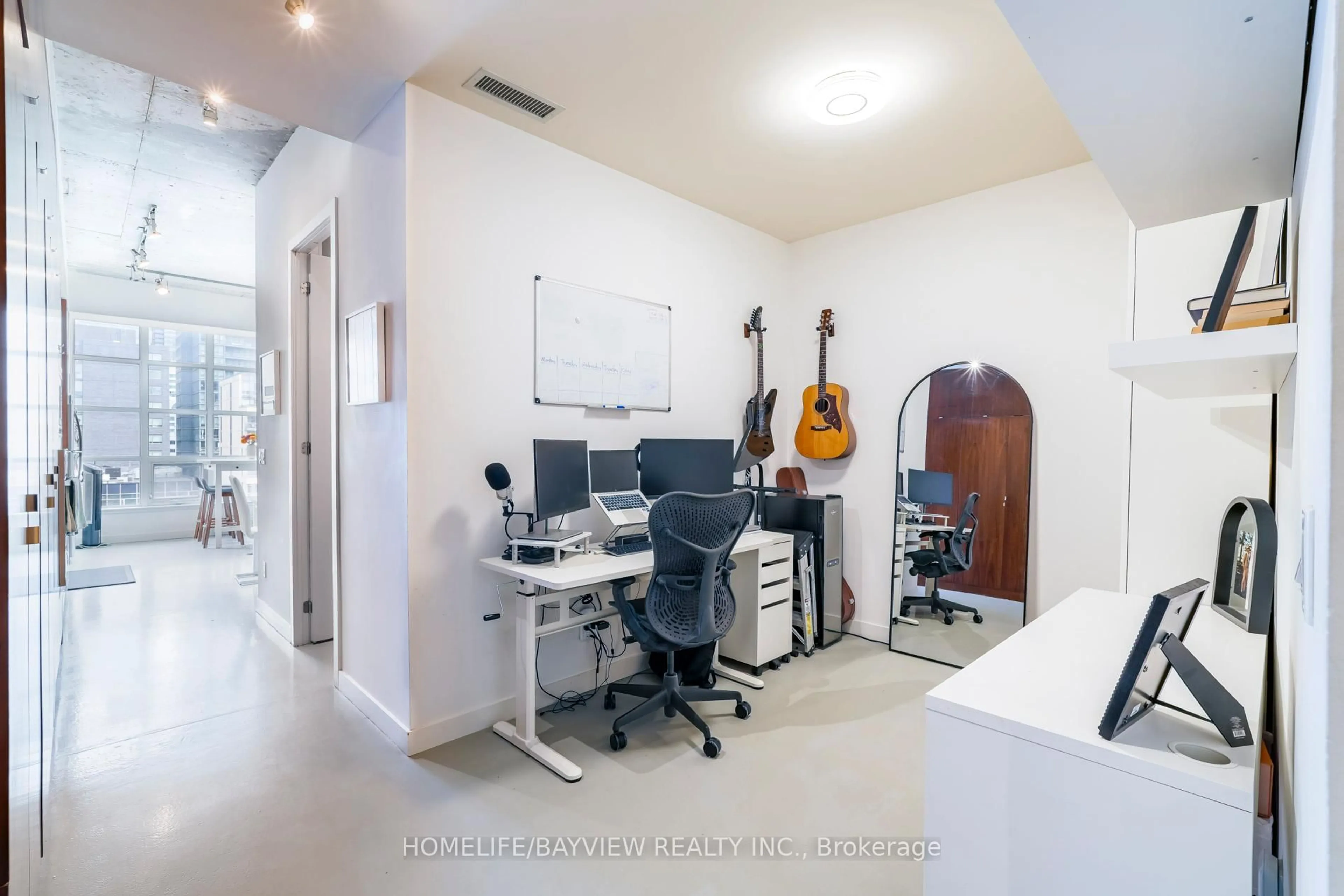 A pic of a room for 23 Brant St #1002, Toronto Ontario M5V 2L5