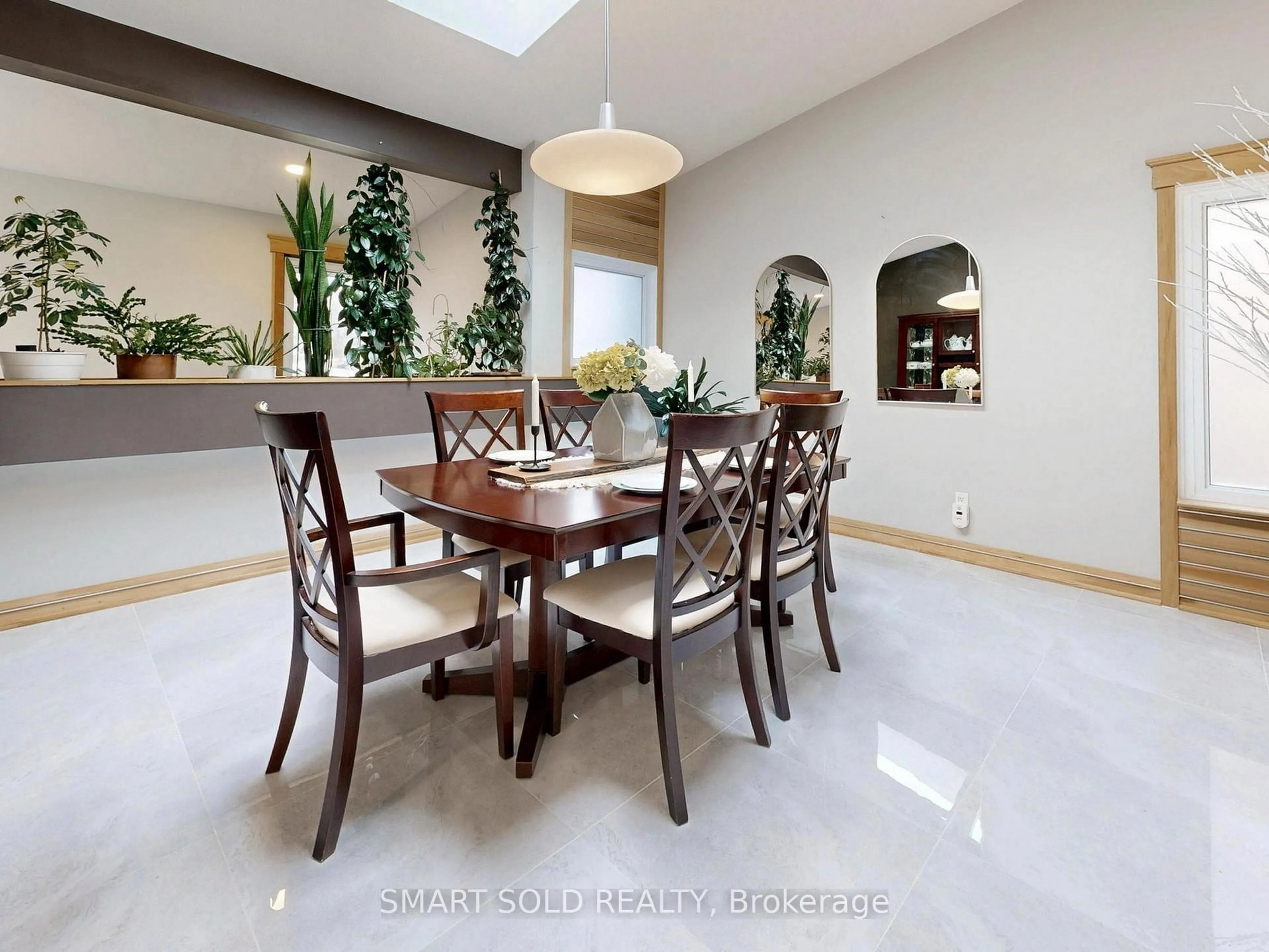Dining room, ceramic/tile floor for 48 Patina Dr, Toronto Ontario M2H 1R1