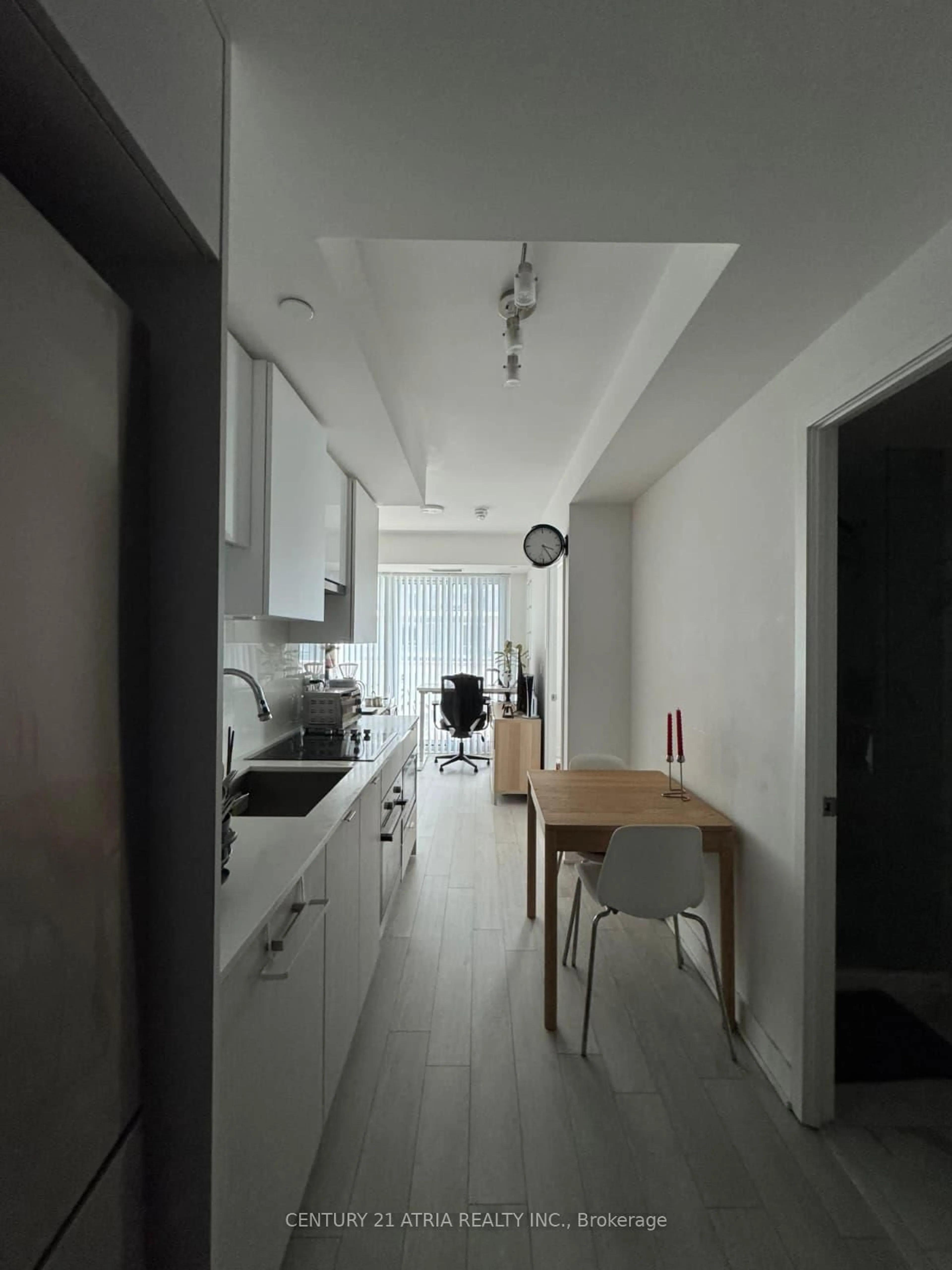 Unknown for 99 Broadway Ave #1708, Toronto Ontario M4P 0E3