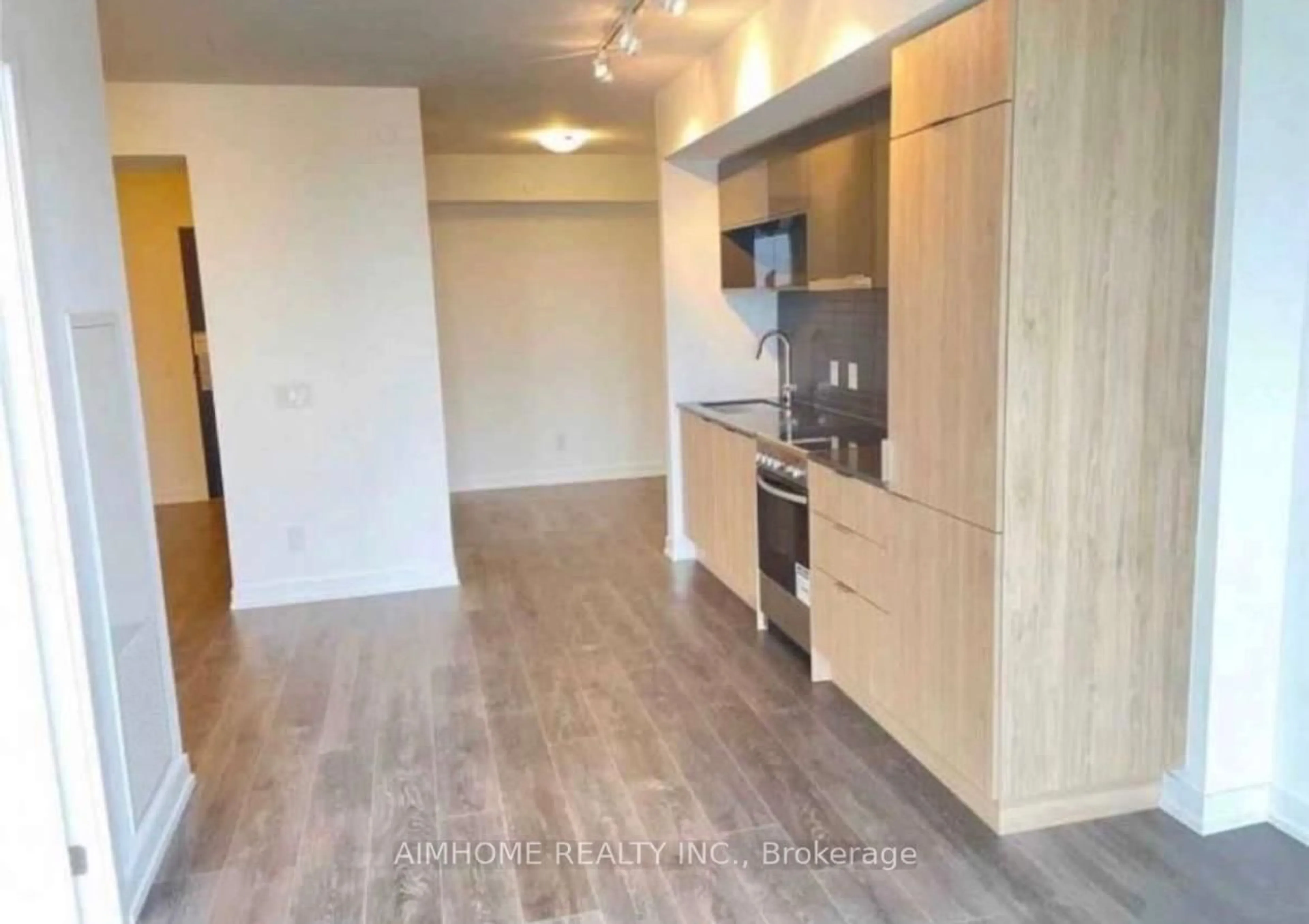 Standard kitchen, wood/laminate floor for 159 Wellesley St #1306, Toronto Ontario M4Y 1J4