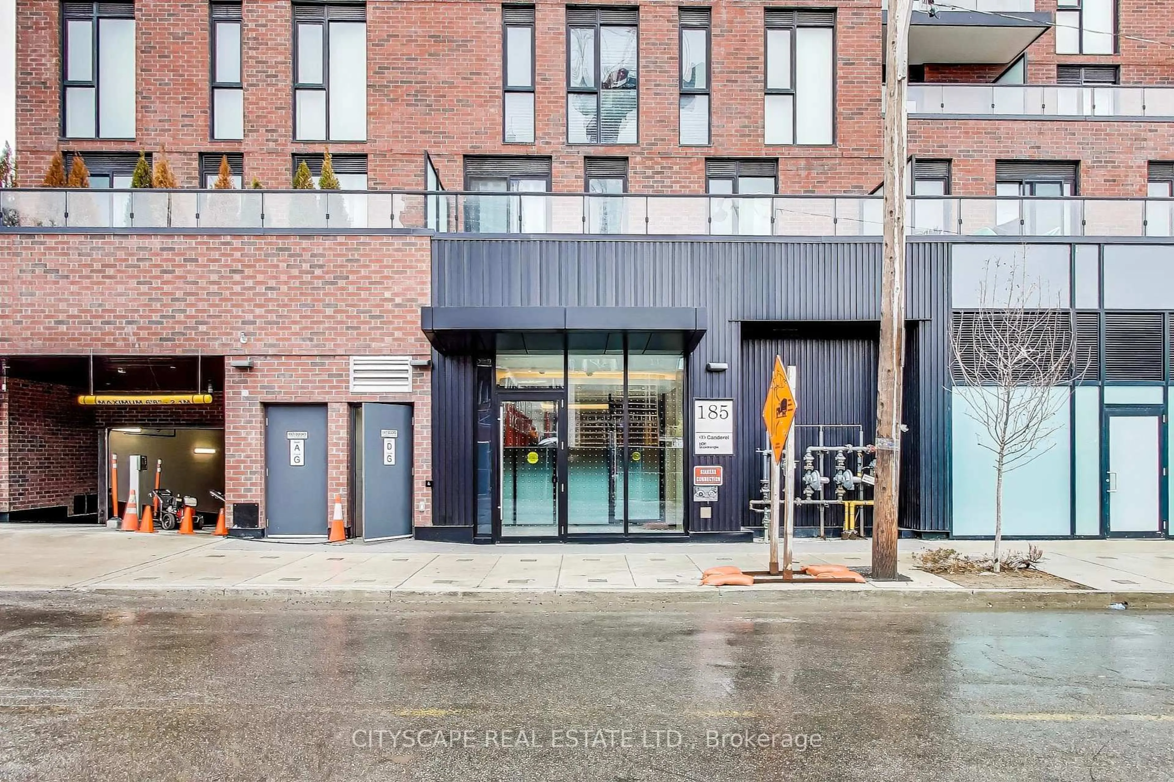 Unknown for 185 Alberta Ave #1210, Toronto Ontario M6C 0A5