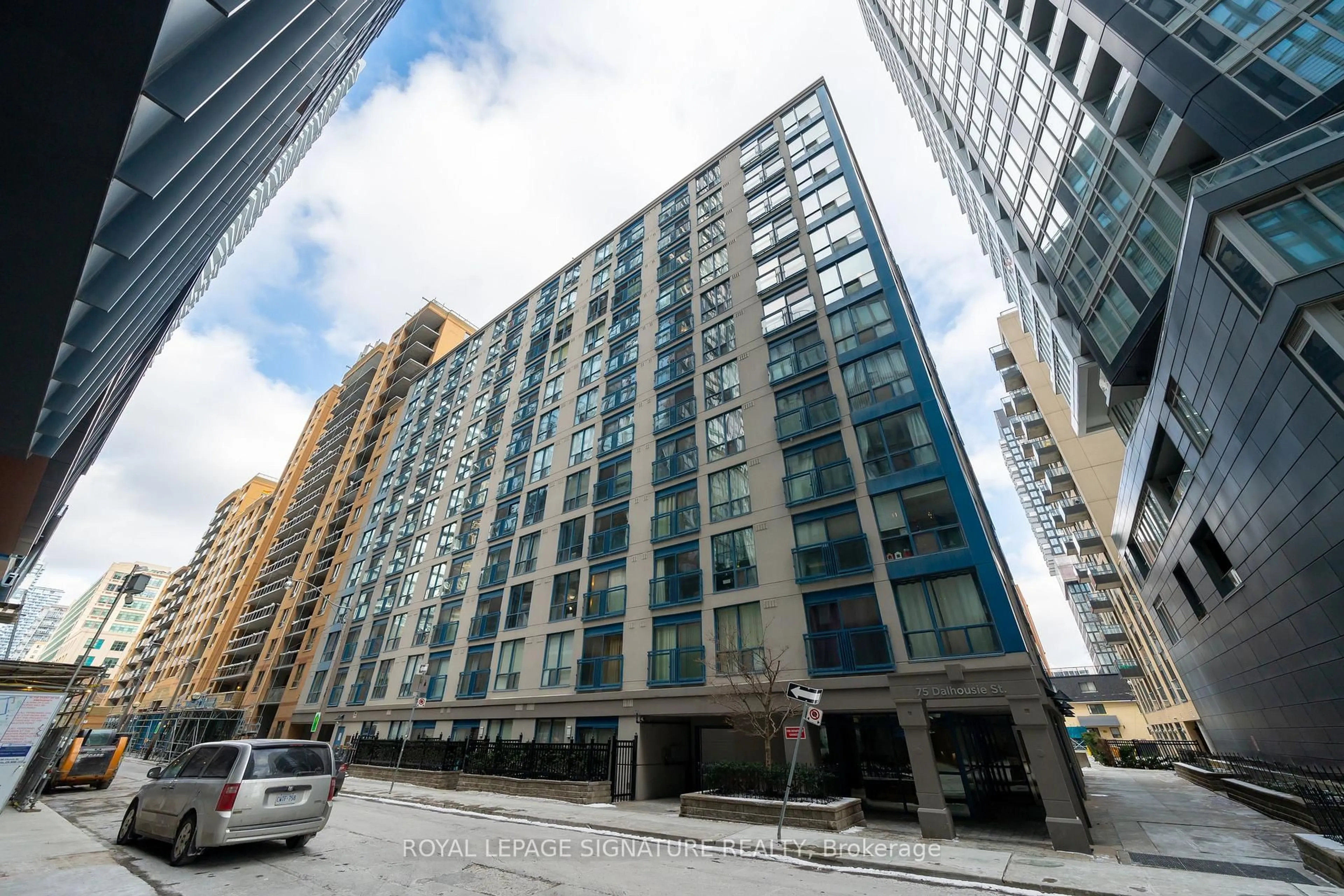 Unknown for 75 Dalhousie St #1105, Toronto Ontario M5B 2R9
