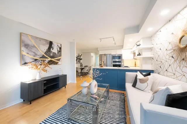 75 Dalhousie St #1105, Toronto 3
