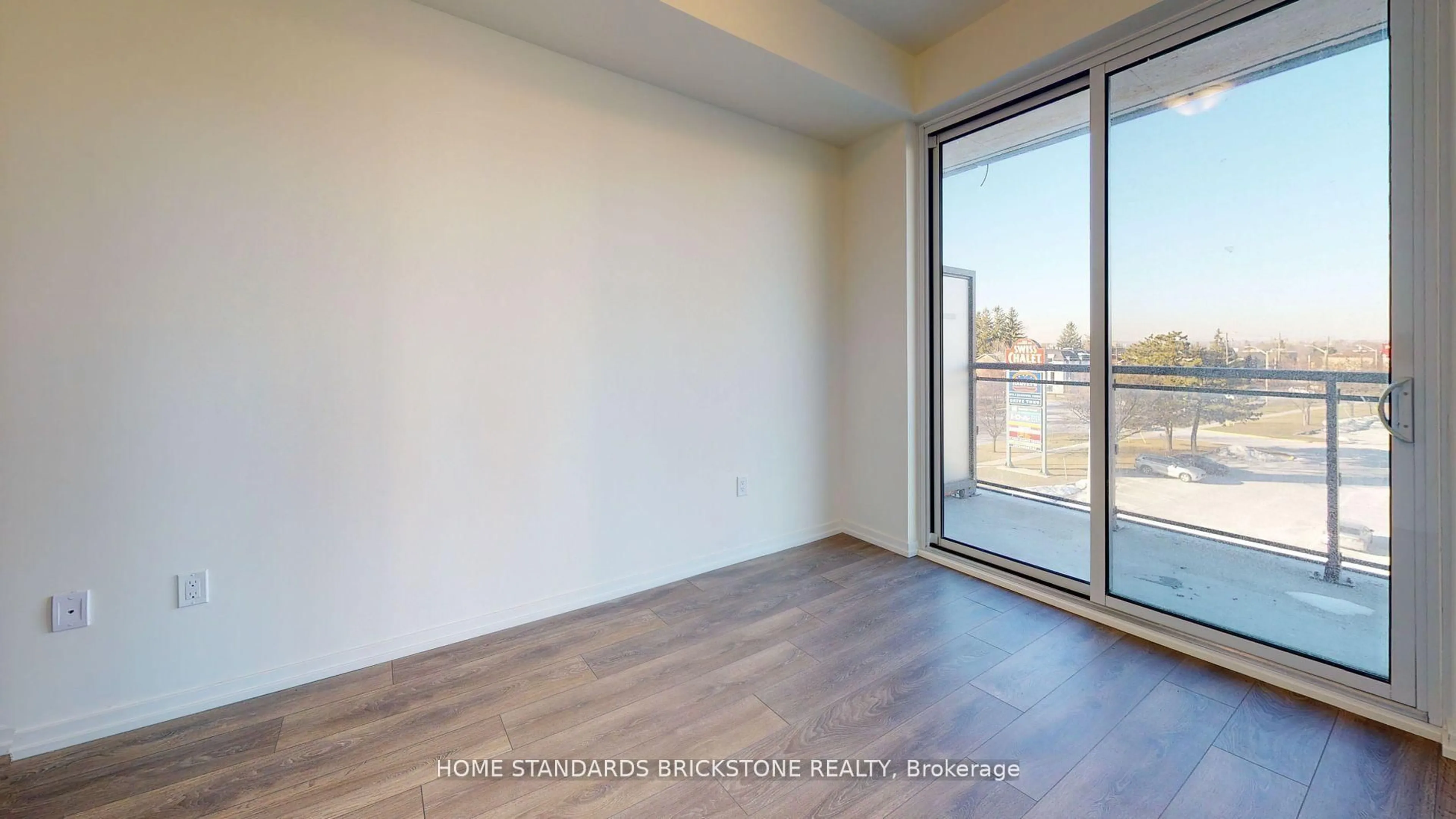 A pic of a room for 3237 Bayview Ave #506, Toronto Ontario M2K 0G1