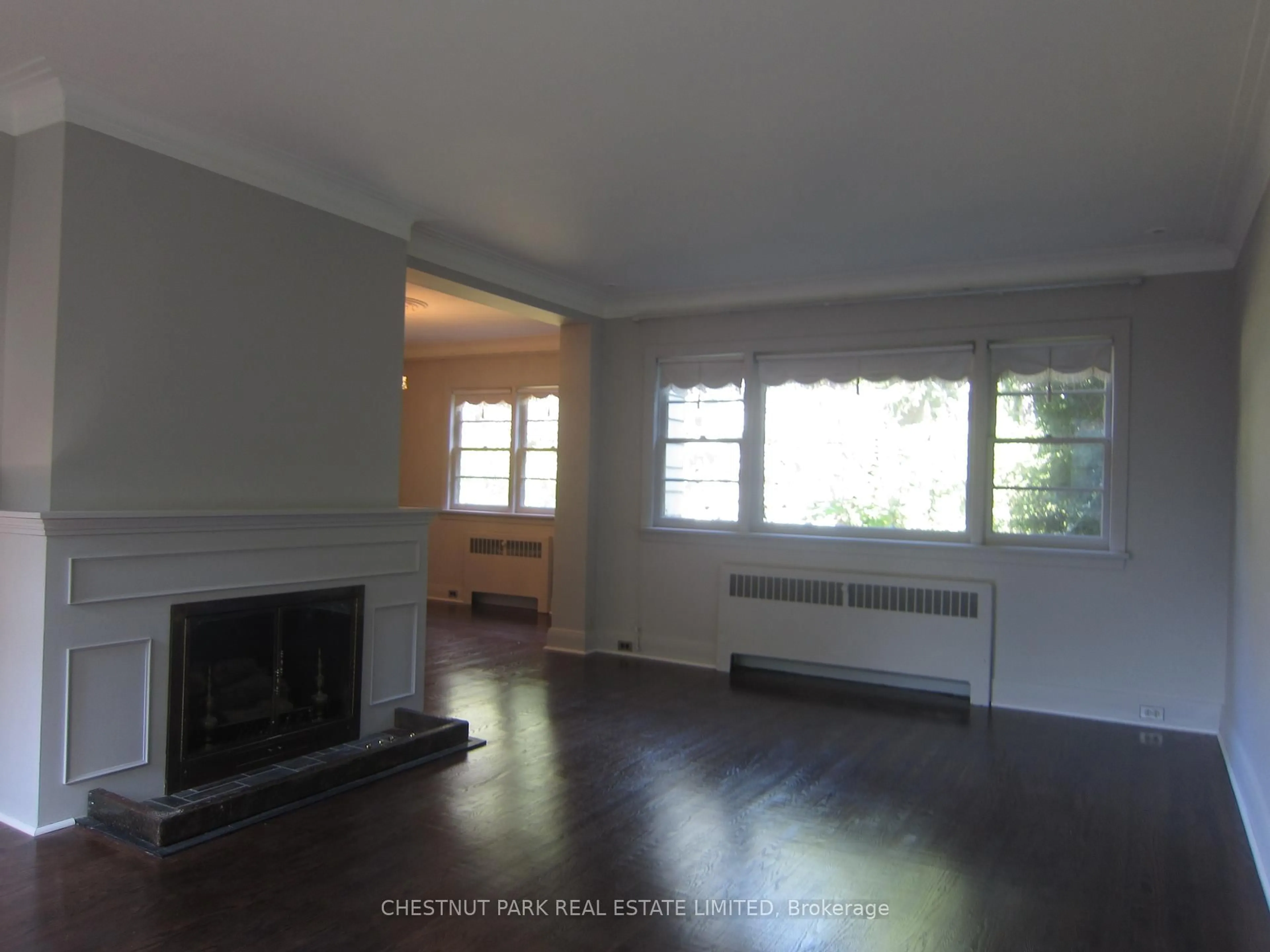 A pic of a room for 180 Strathgowan Ave, Toronto Ontario M4N 1C3