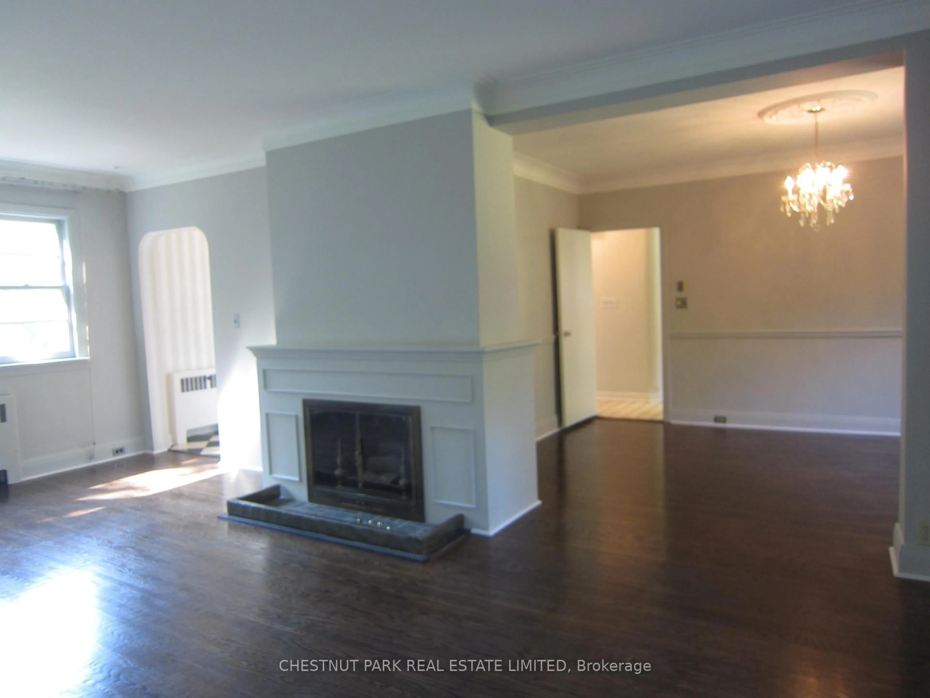 A pic of a room for 180 Strathgowan Ave, Toronto Ontario M4N 1C3