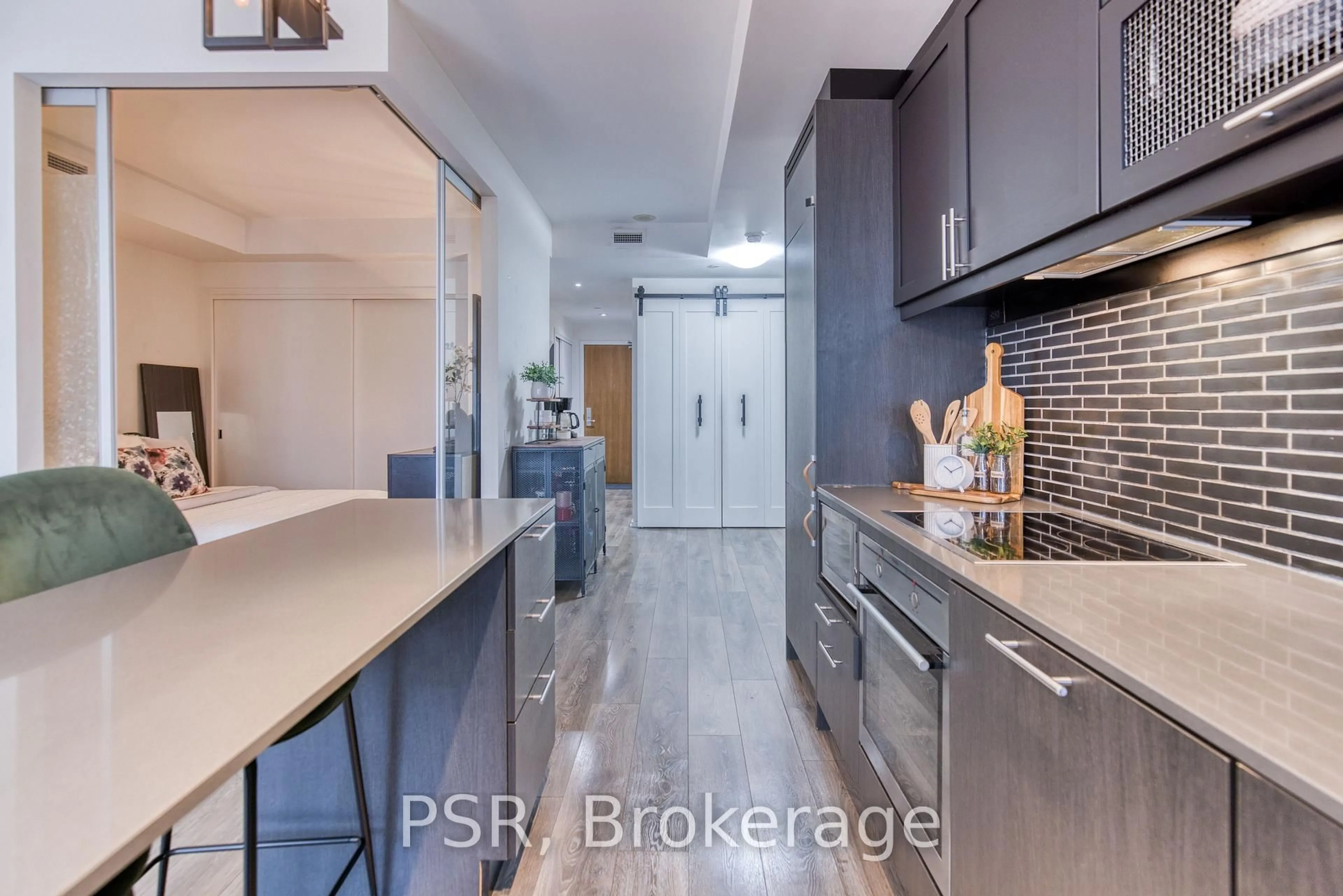 Open concept kitchen, ceramic/tile floor for 783 Bathurst St #321, Toronto Ontario M5S 0A8