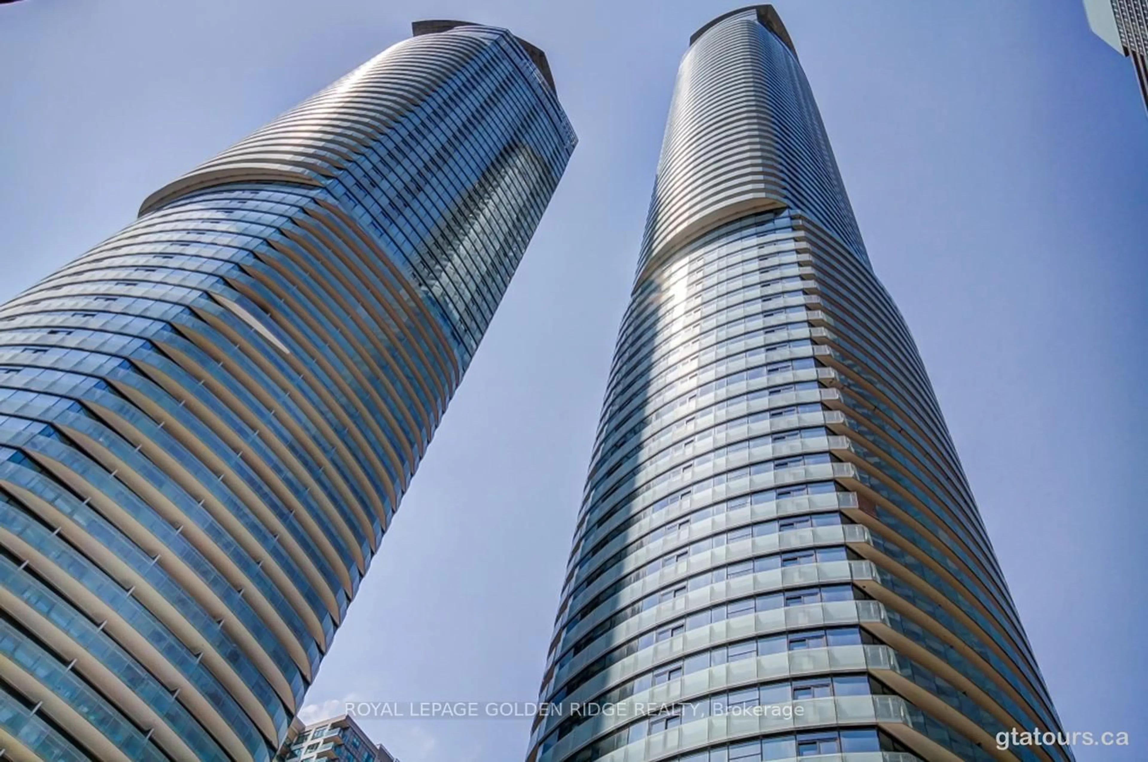 Unknown for 14 York St #5809, Toronto Ontario M5J 0B1