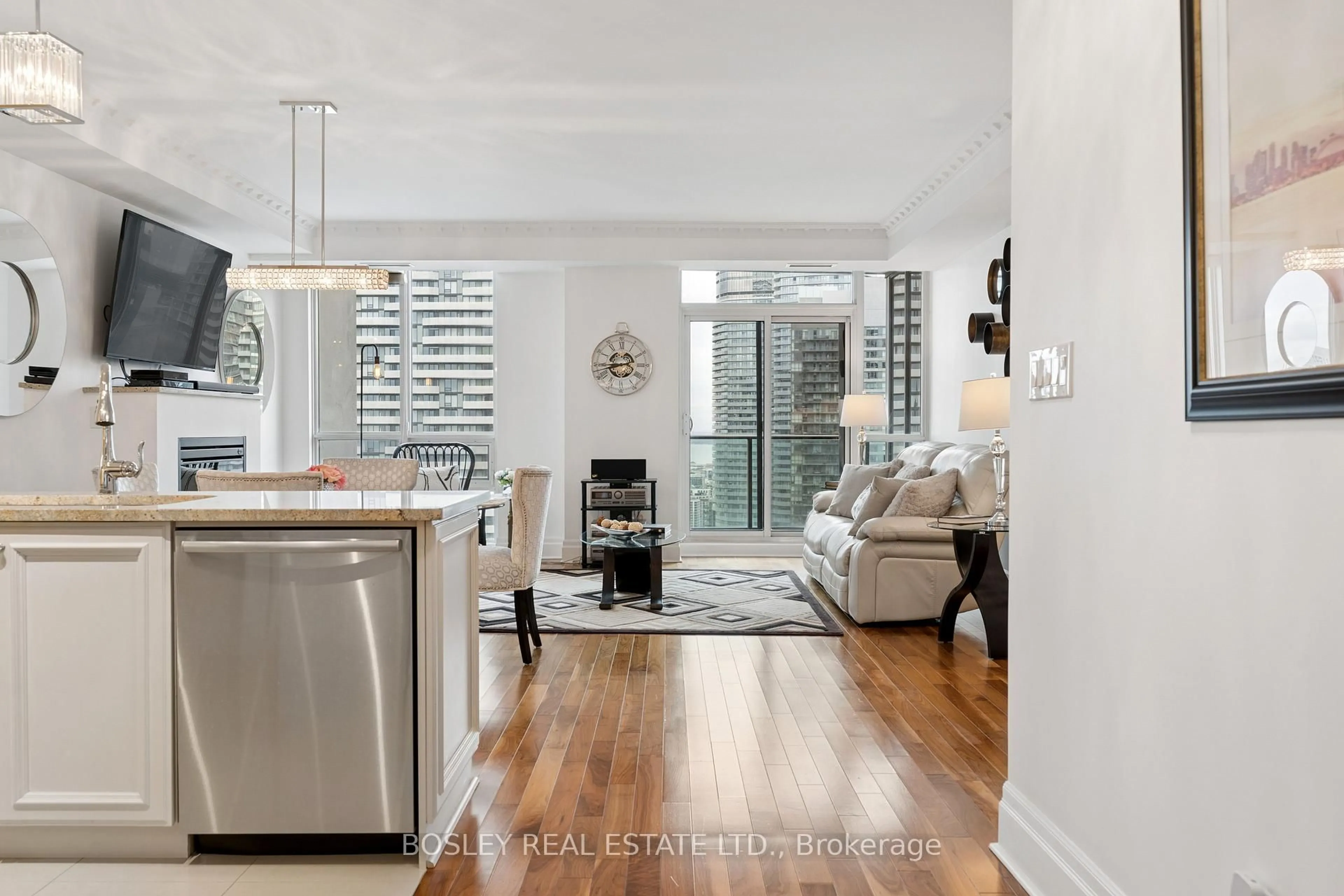 Open concept kitchen, unknown for 16 Harbour St #4501, Toronto Ontario M5J 2Z7
