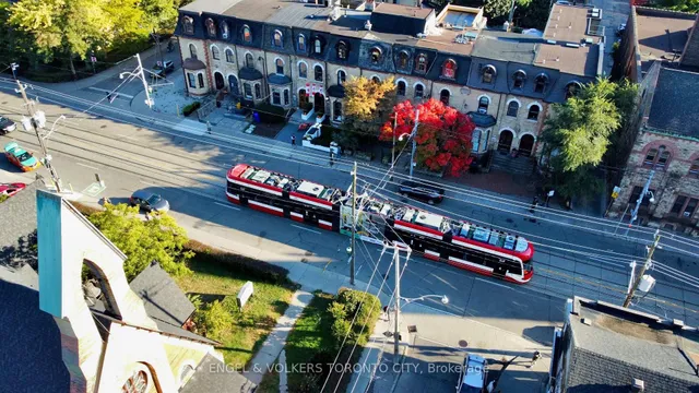 167 Carlton St, Toronto 2