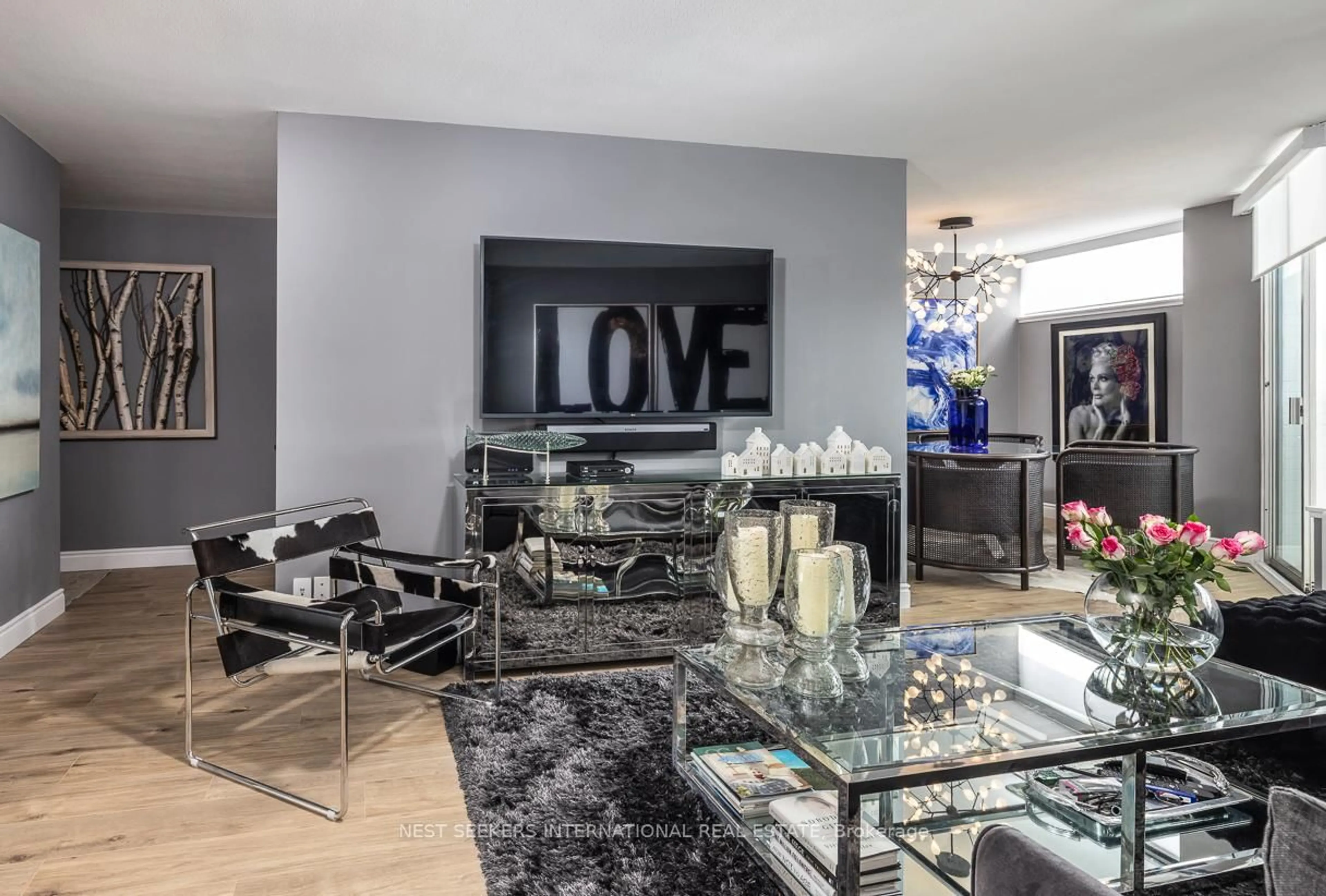 Living room with furniture, unknown for 60 Montclair Ave #603, Toronto Ontario M5P 1P7