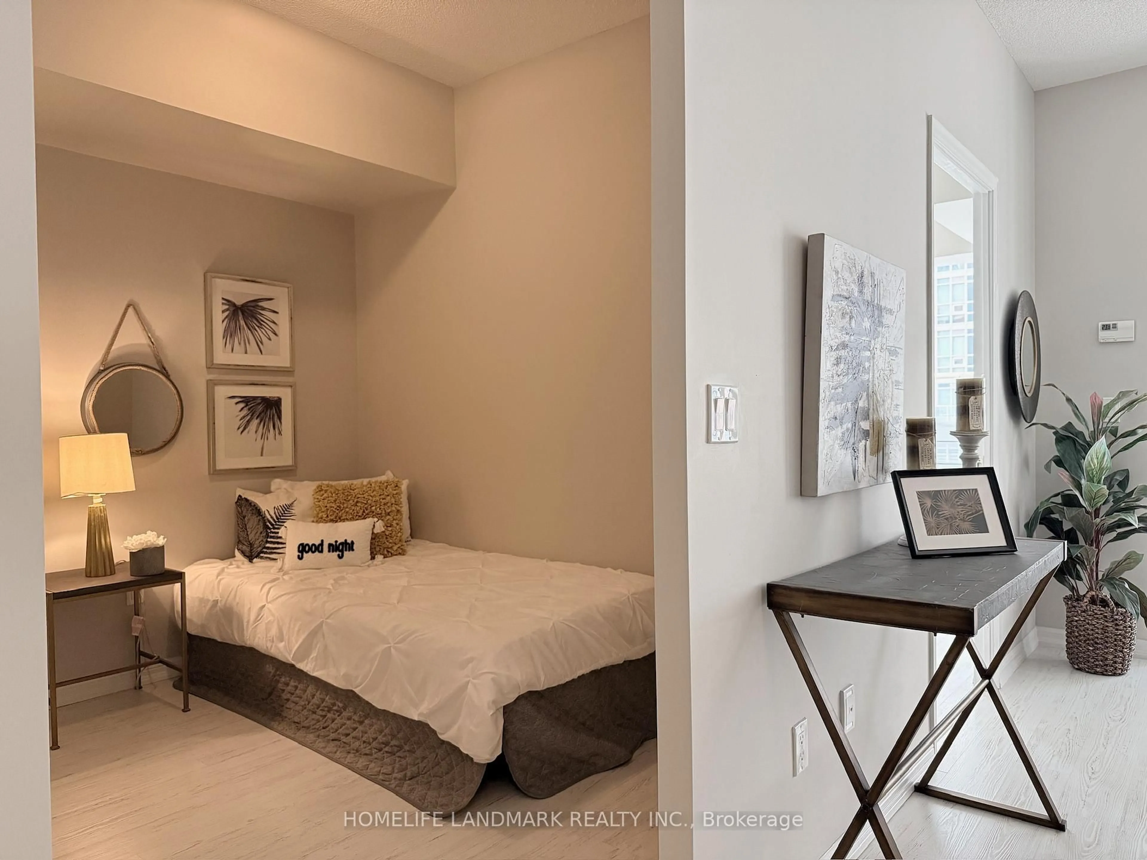 Bedroom with bed, unknown for 75 East Liberty St #1108, Toronto Ontario M6K 3R3