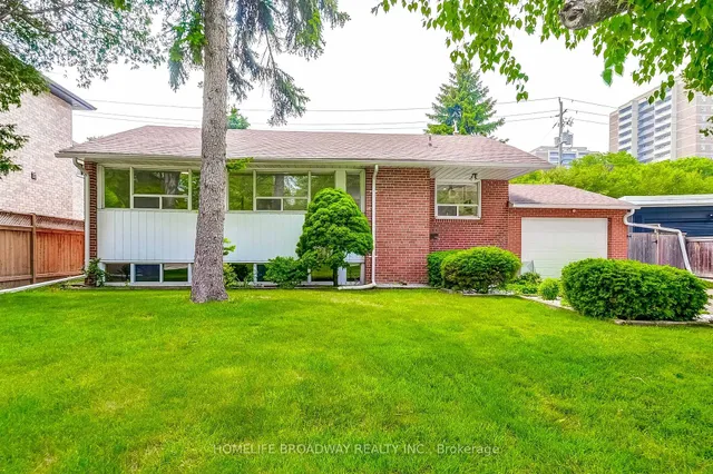 45 Hurlingham Cres, Toronto 3