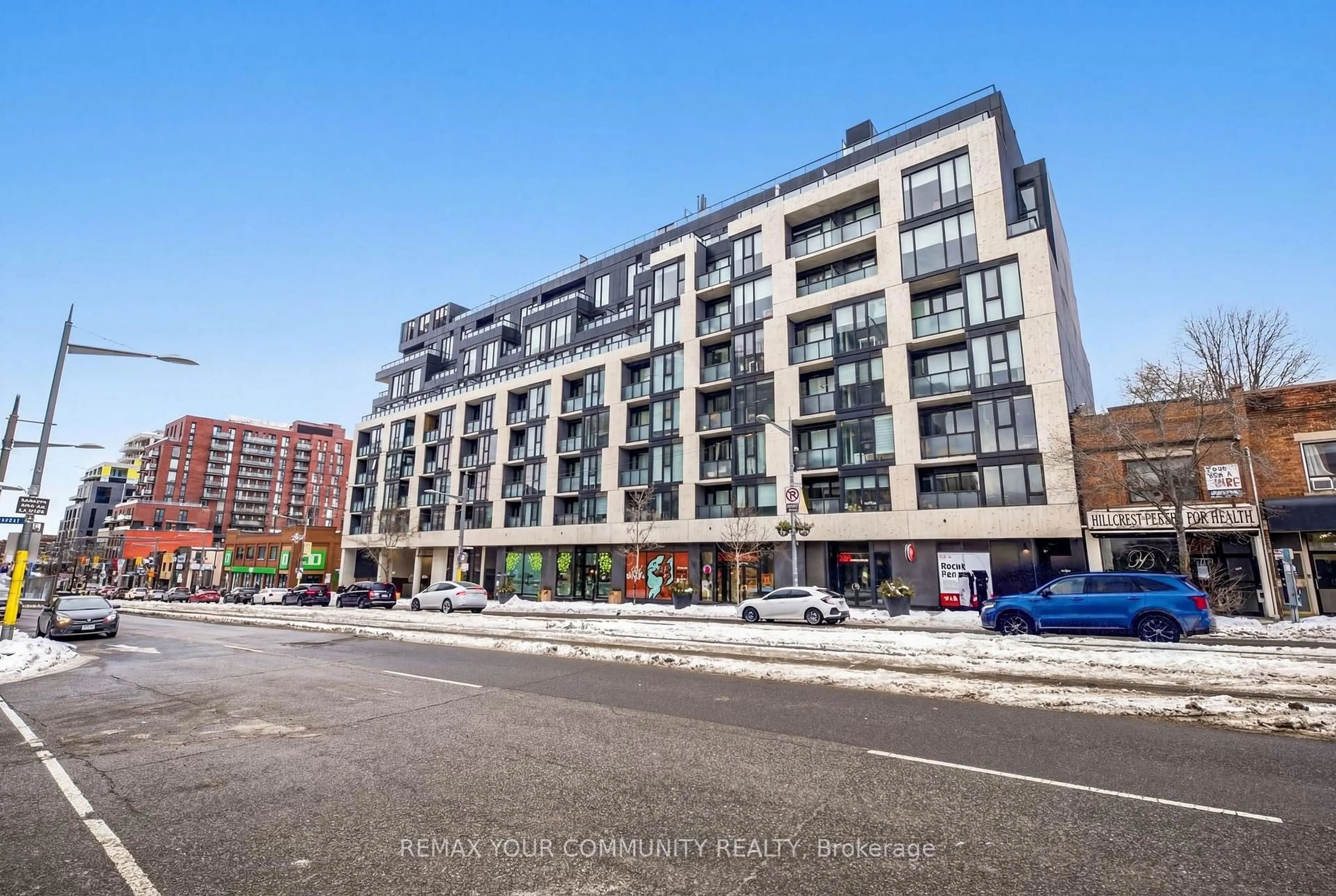 Unknown for 840 St. Clair Ave #515, Toronto Ontario M6C 0A4