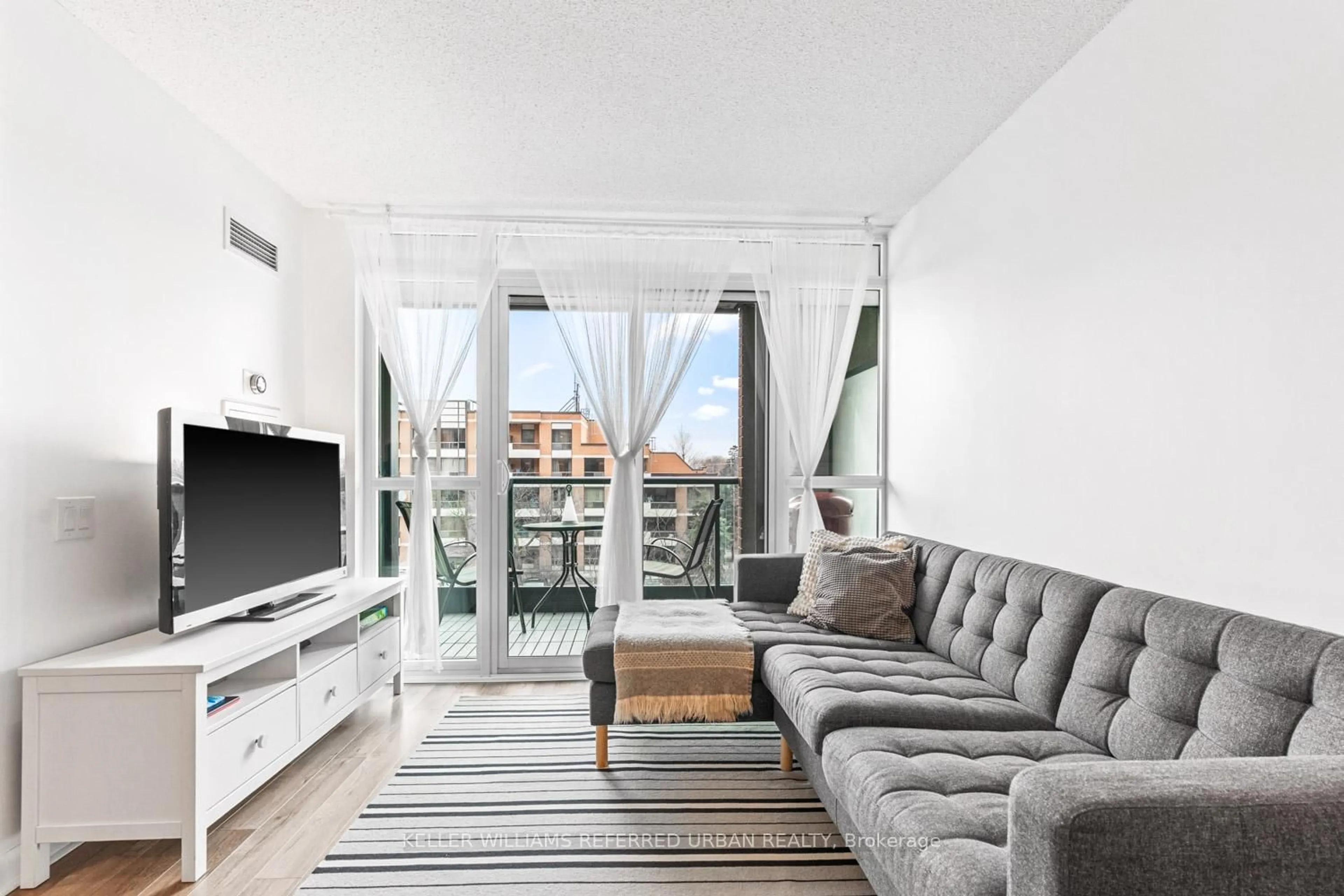 Living room with furniture, unknown for 525 Wilson Ave #411, Toronto Ontario M3H 0A7