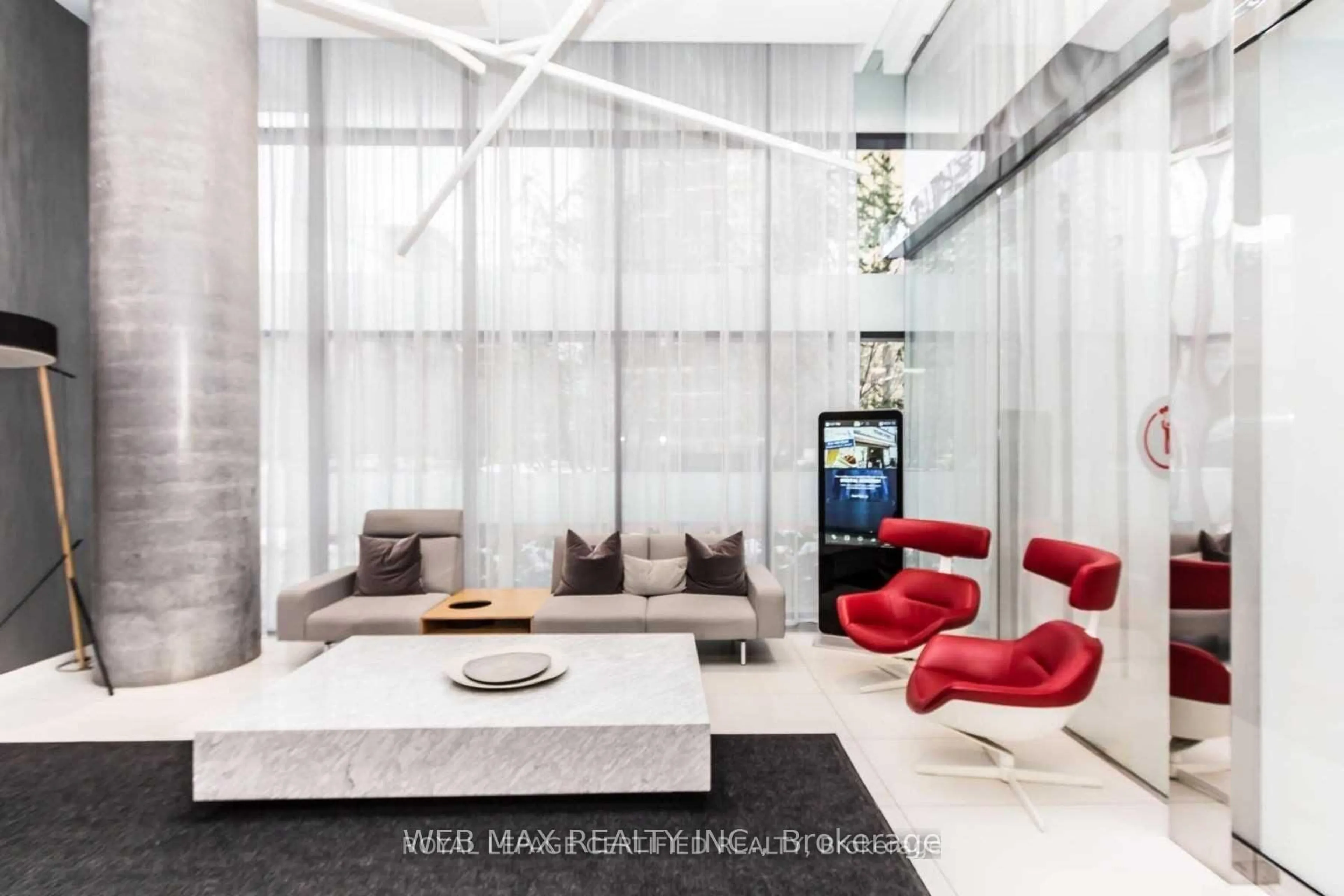 Lobby for 185 Roehampton Ave #1611, Toronto Ontario M4P 0C8