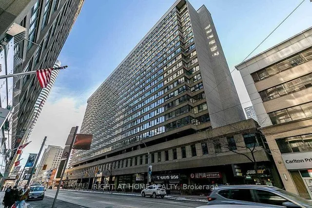 45 Carlton St #PH11, Toronto 2