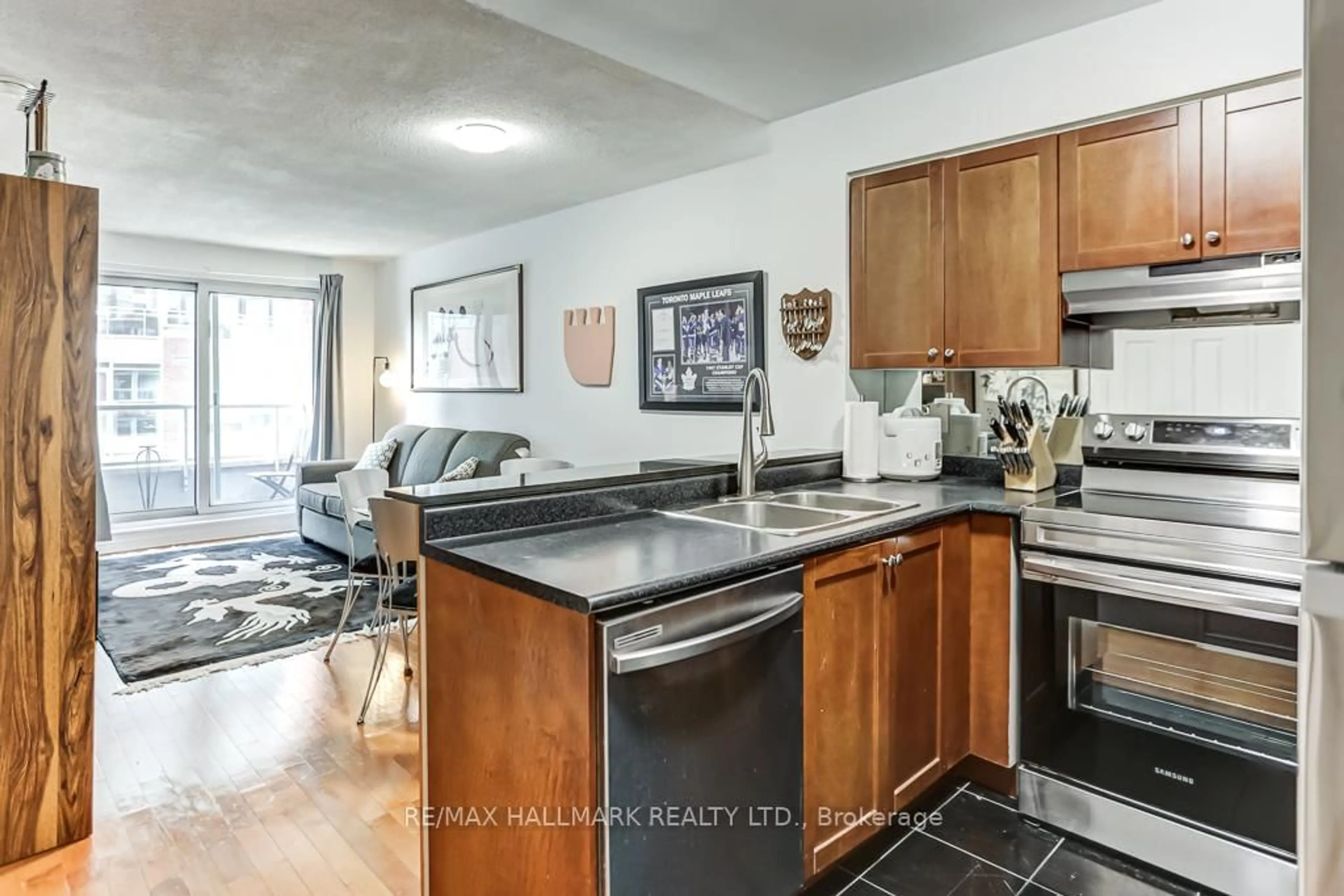 Open concept kitchen, unknown for 230 King St #911, Toronto Ontario M5A 1K5