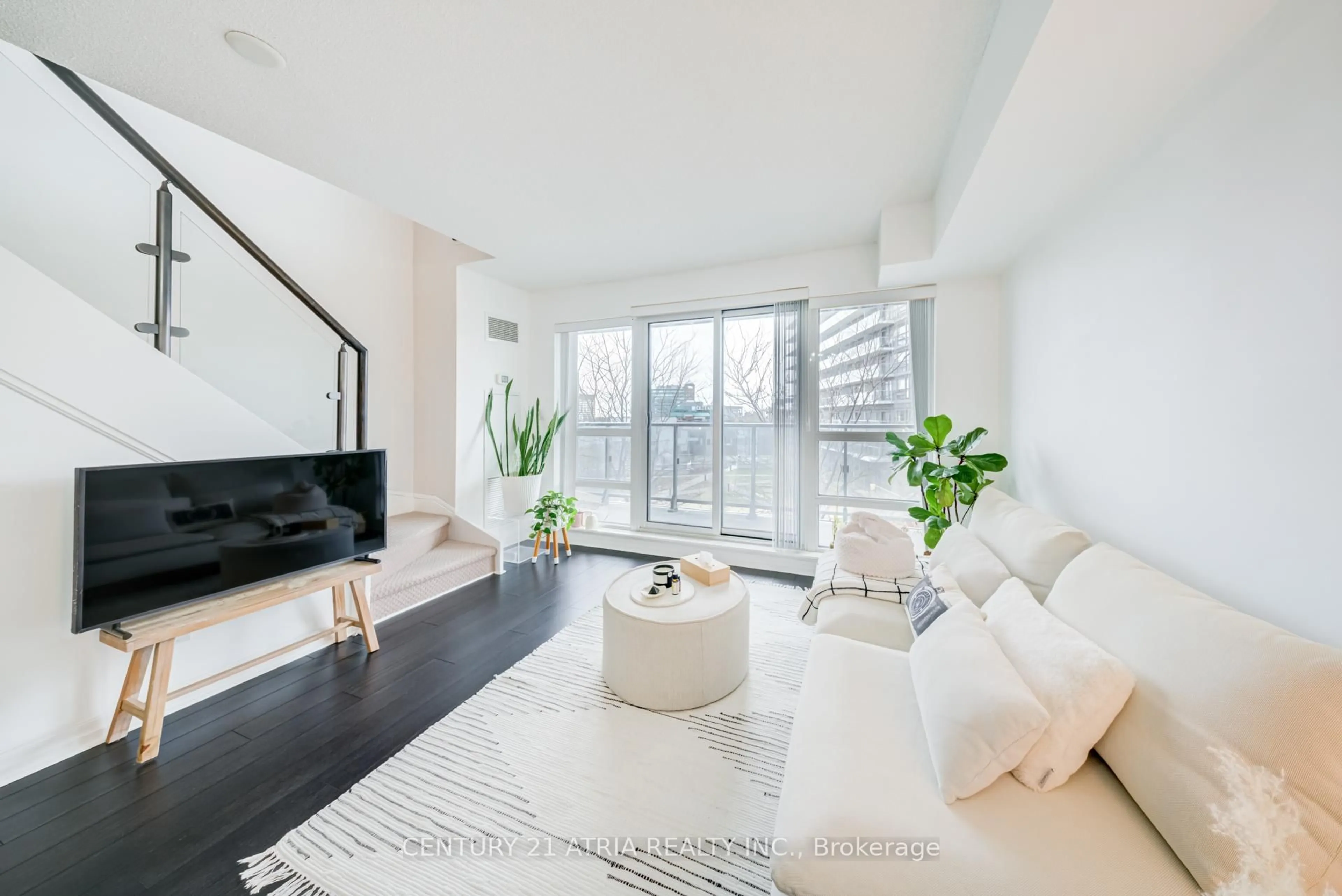 Living room with furniture, unknown for 2015 Sheppard Ave #317, Toronto Ontario M2J 0B3
